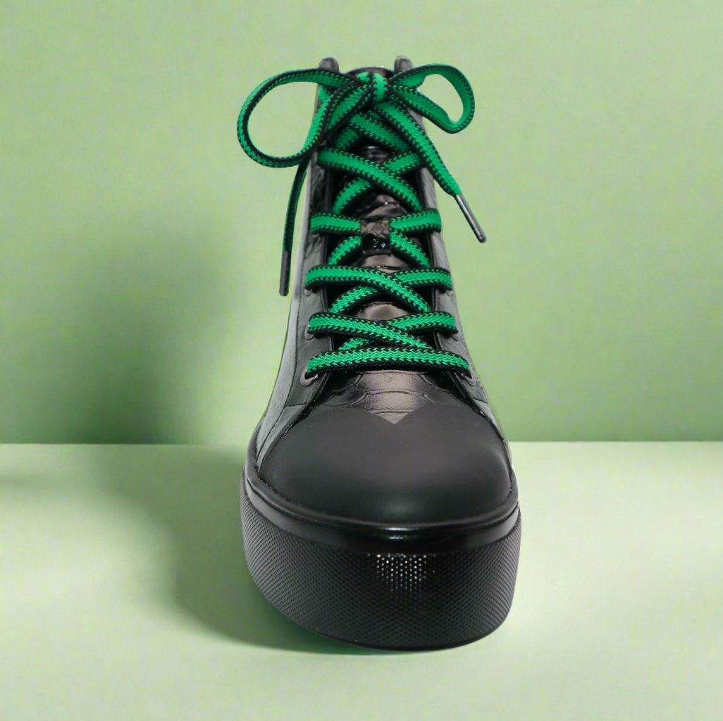 Michaela V Lucra Sneakers | Black