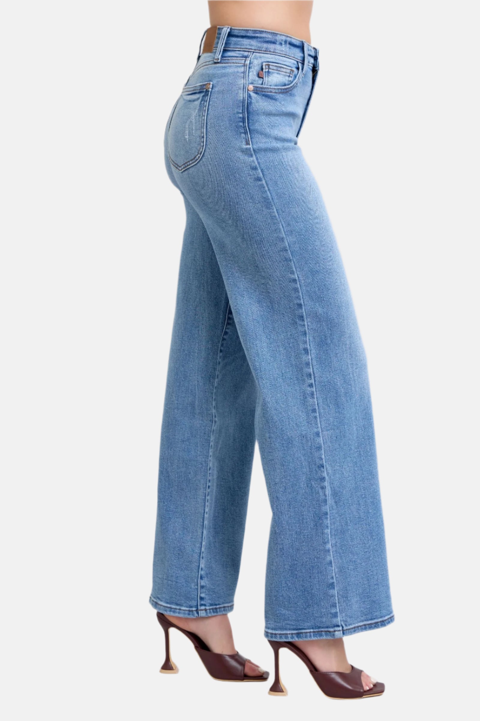 Wide Leg Jeans with Pockets