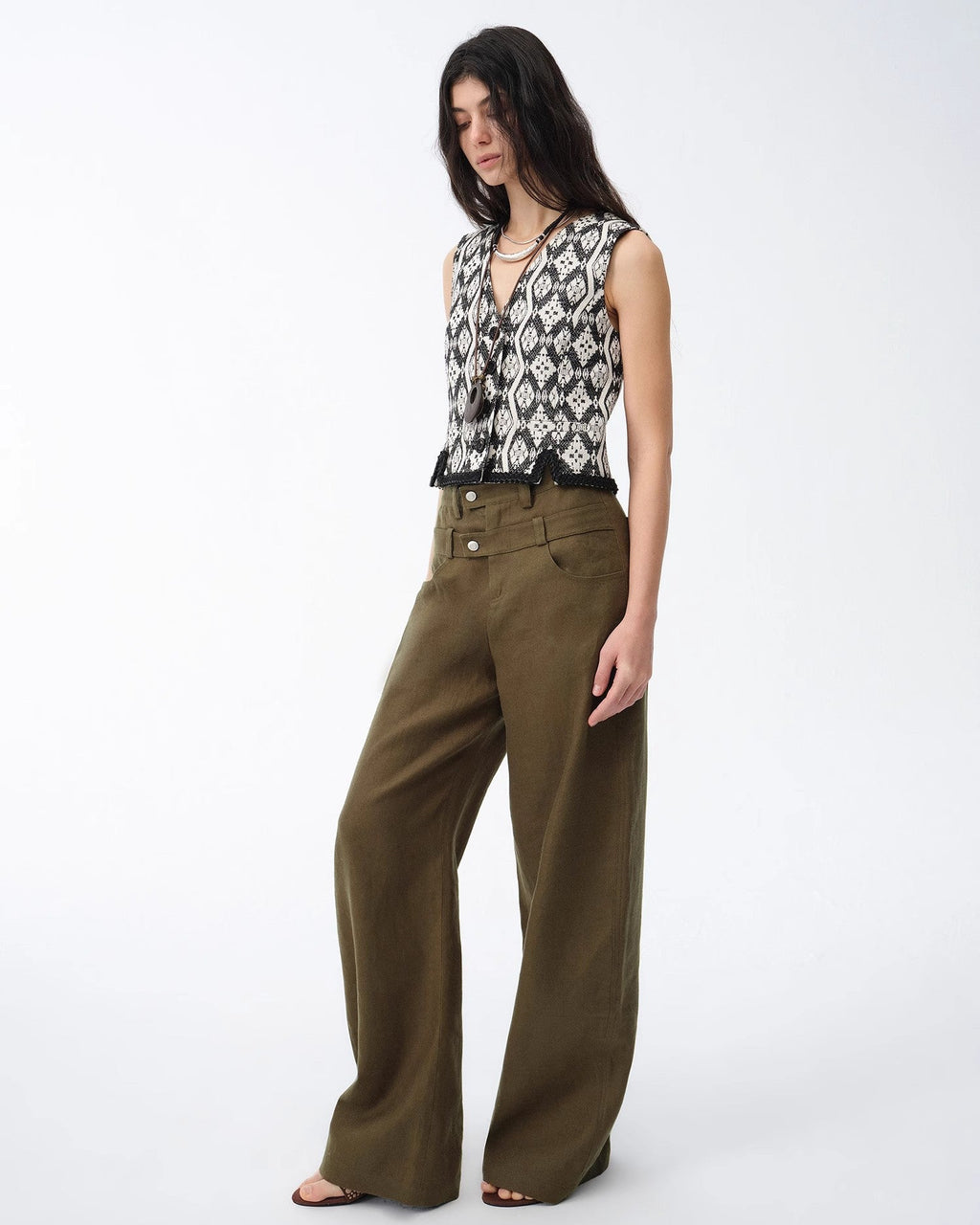 Old Money Style Linen Cut Scimitar Pants ‘Weiss Love Letter’