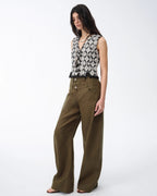 Old Money Style Linen Cut Scimitar Pants ‘Weiss Love Letter’