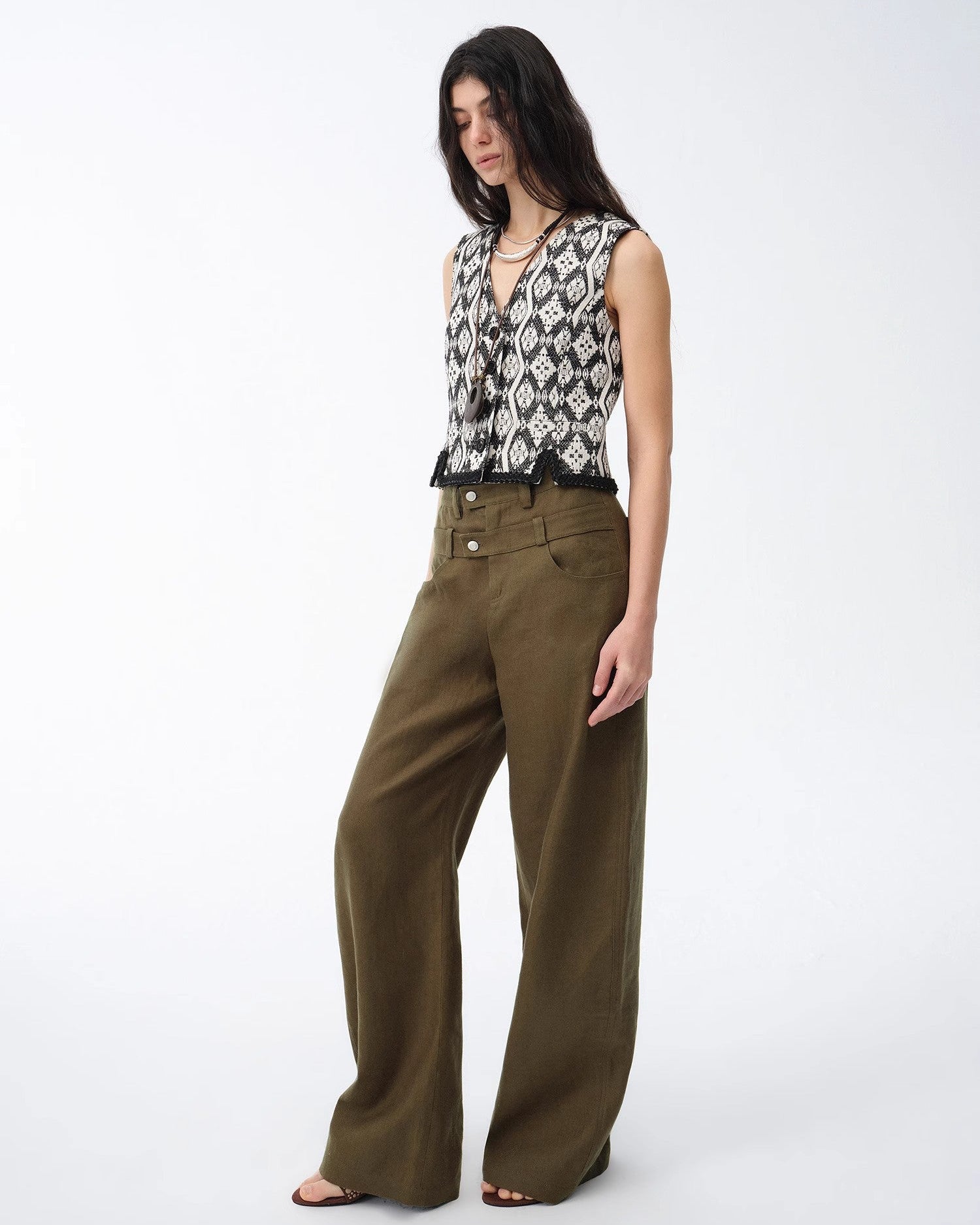 Old Money Style Linen Cut Scimitar Pants ‘Weiss Love Letter’