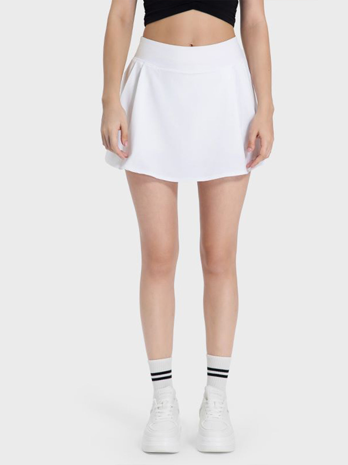Pleated Detail Mid-Rise Active Skirt