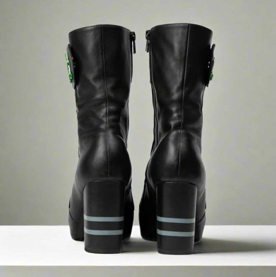 Michaela V Marta Boots | Black