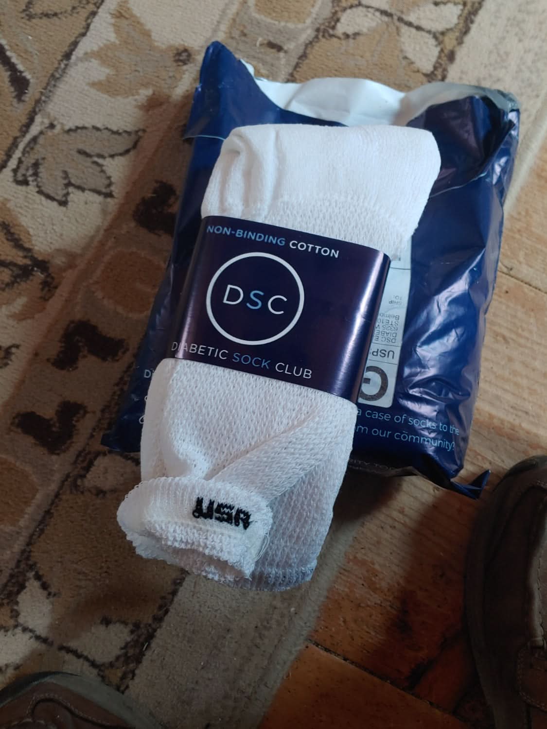 Women's Cotton Diabetic Crew Socks | 6 Pairs