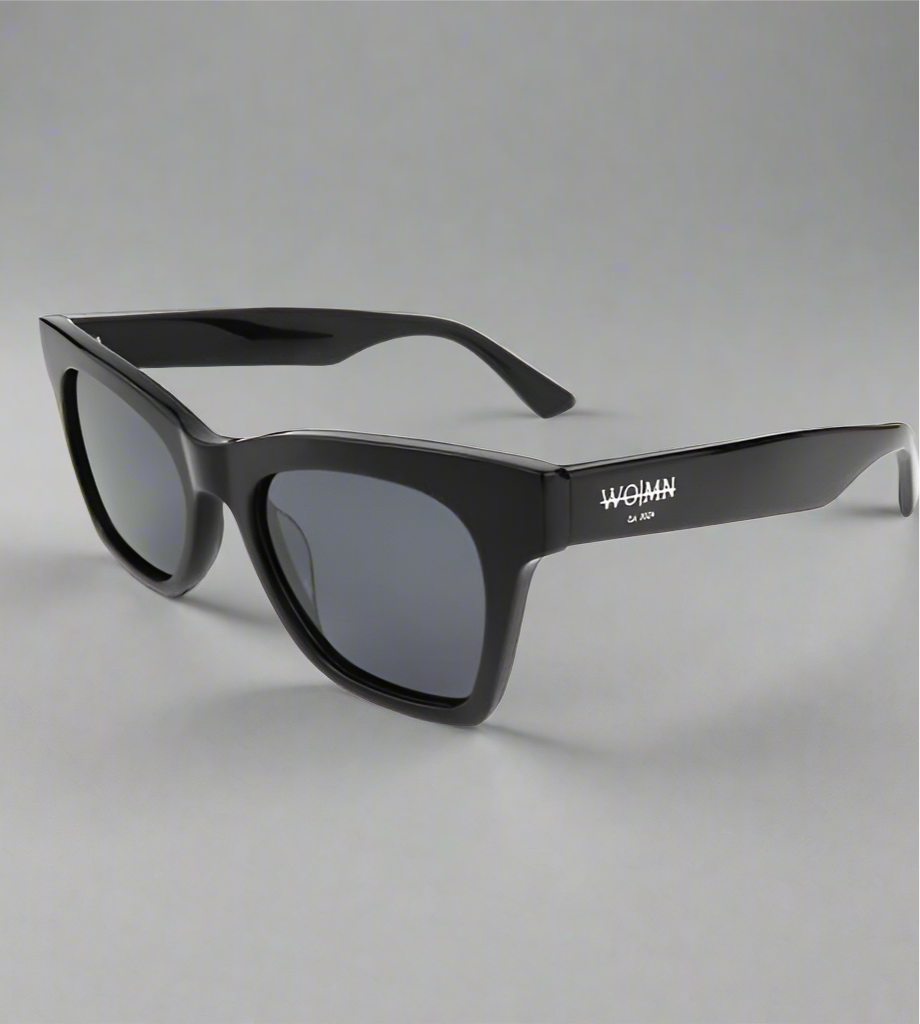 WO|MN Bold and Sleek Square Sunglasses | Black