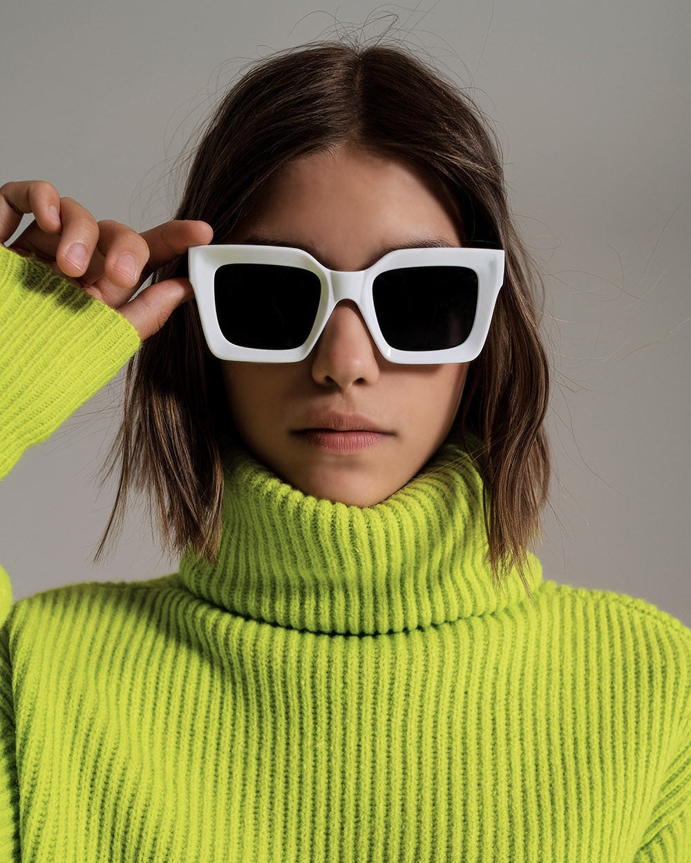 90's Squared Sunglasses in White
