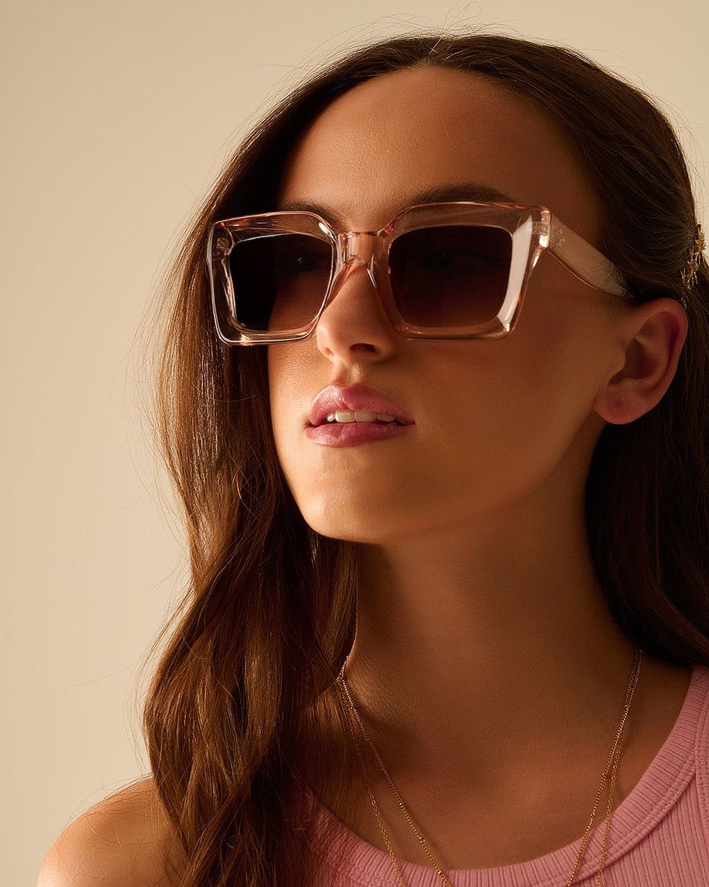 90s Squared Sunglasses in Beige