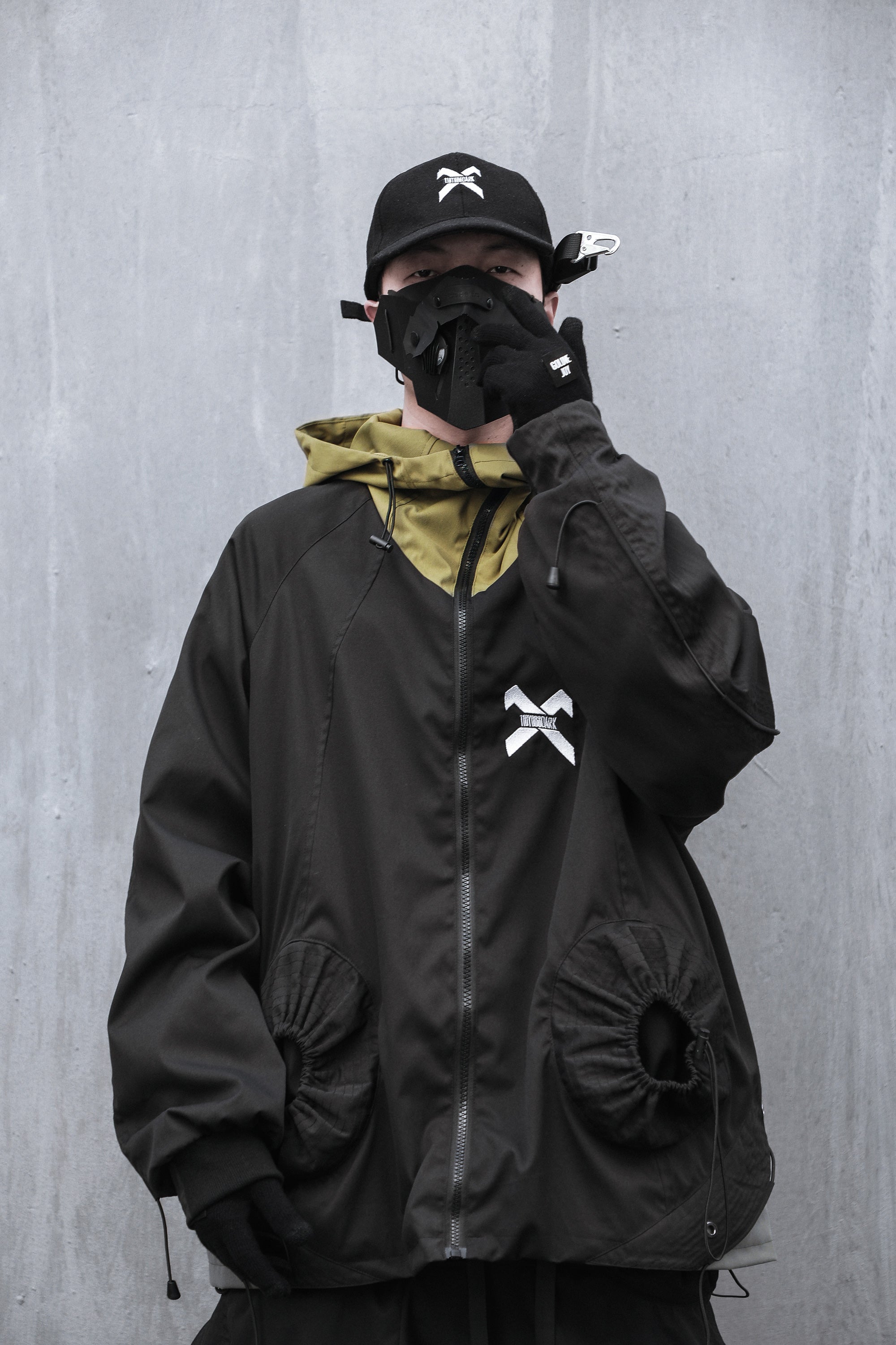 Black Industrial Climber Jacket | HiJ14