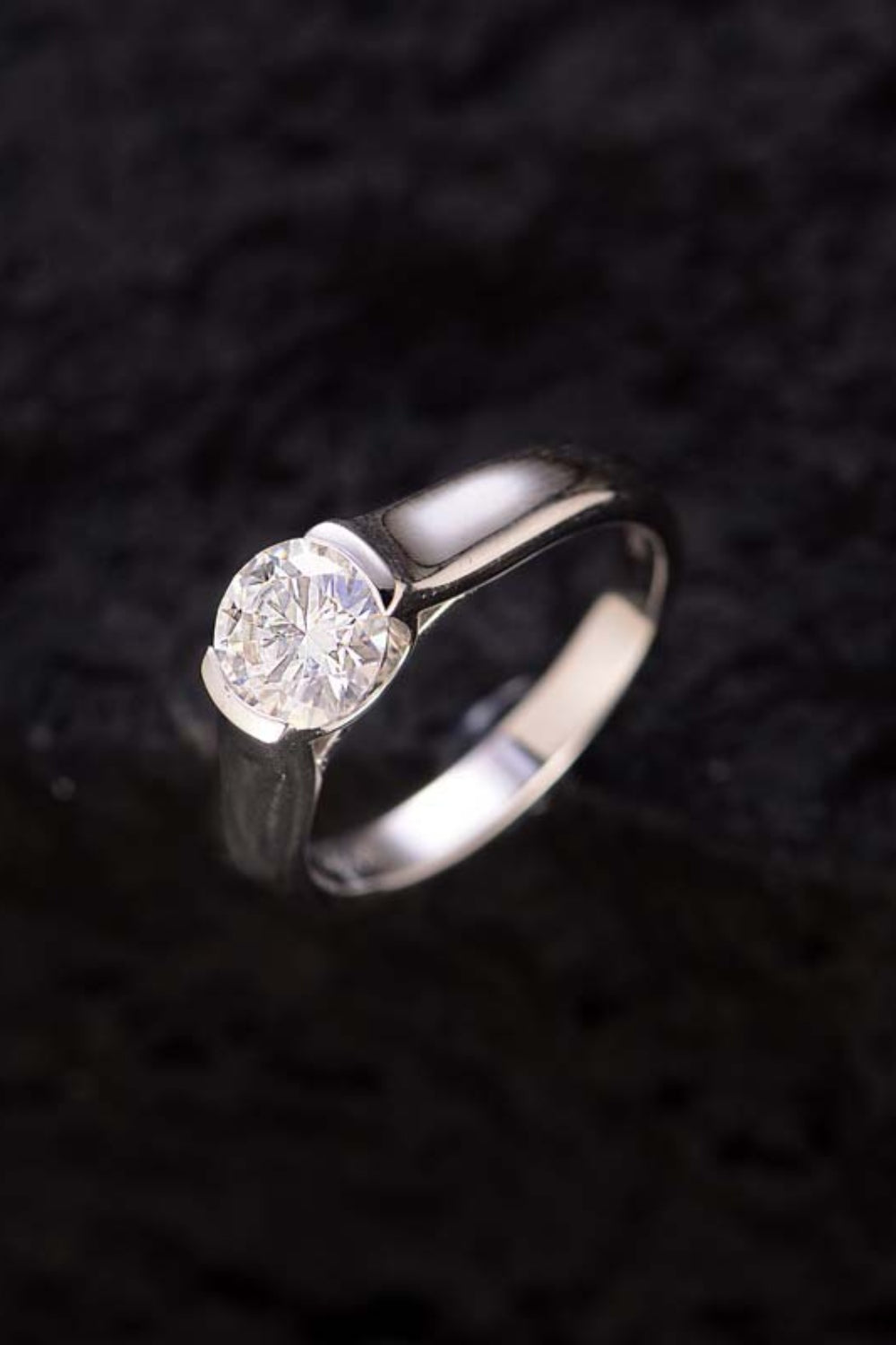 Round 1.5 Ct Moissanite Silver Ring