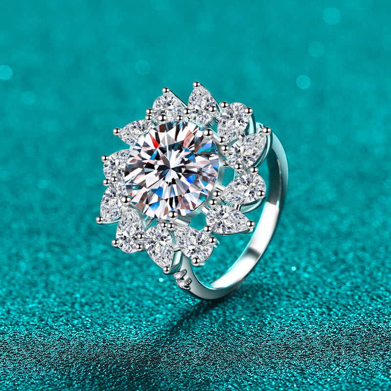 Flower Shape 5 Ct Moissanite Ring
