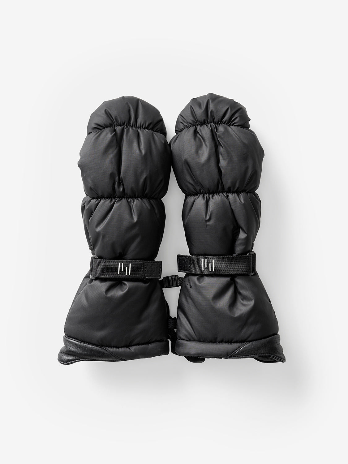 Puffy Mitten | Black