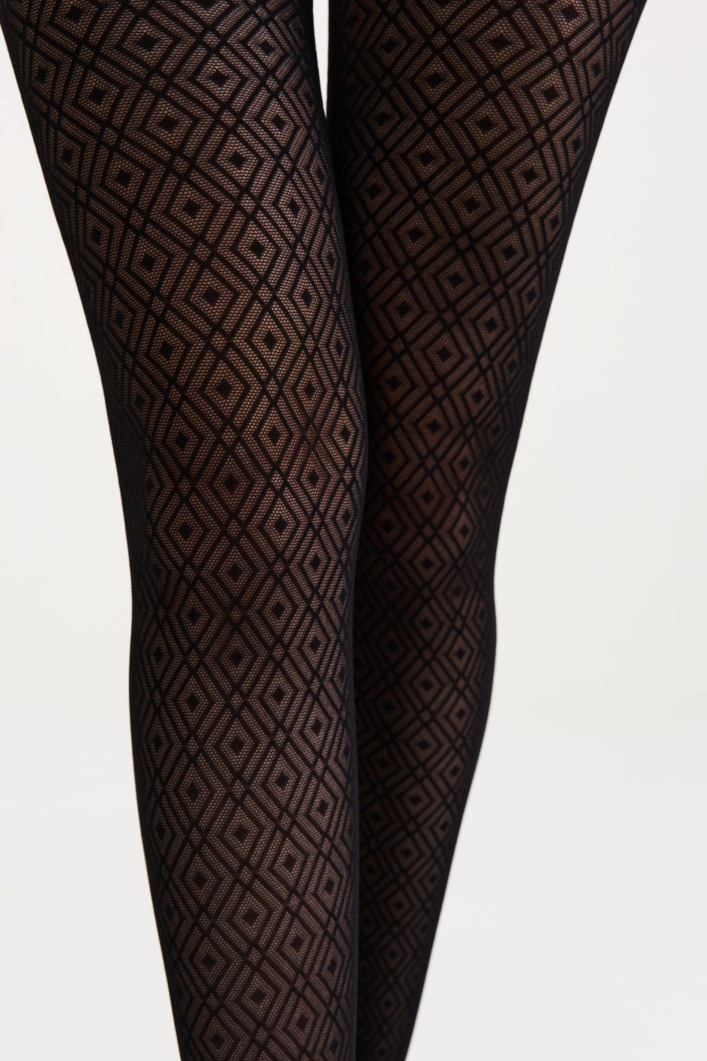 Fantasy Tights Conte Alba with Geometric Diamond Pattern