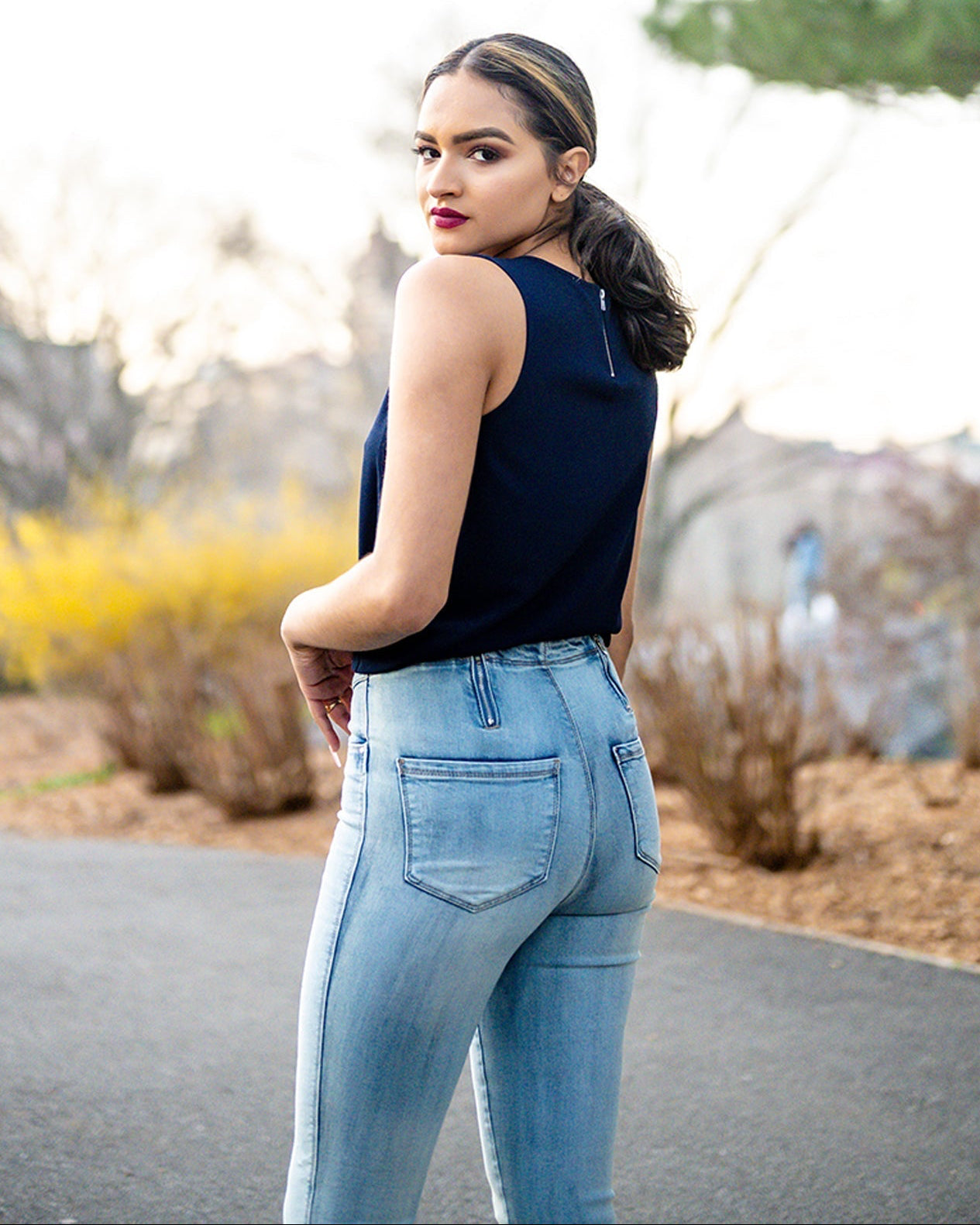 Scalloped Embroidered Eyelet Hem Capris