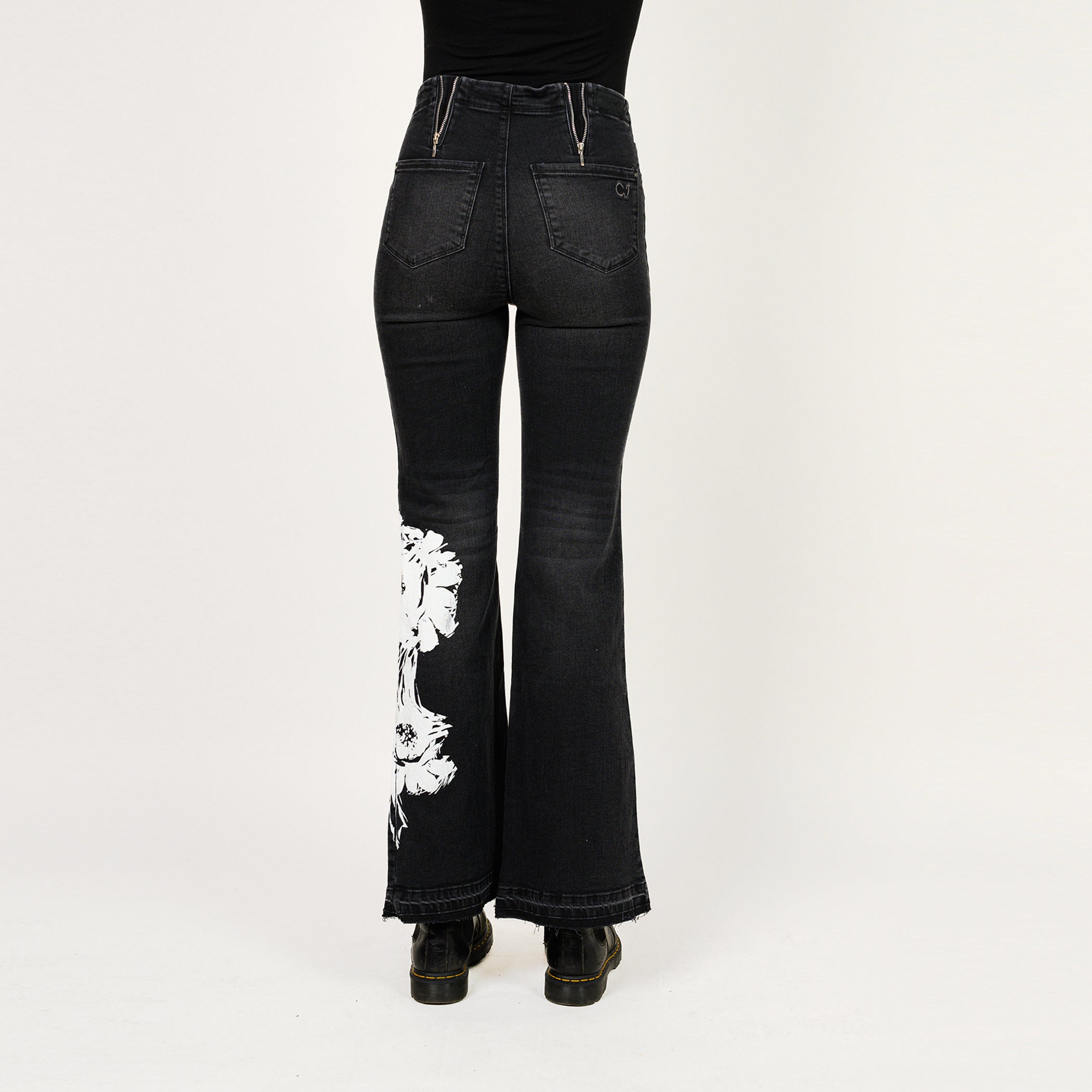 Placement Screen Print Leg Boot Cut Jean