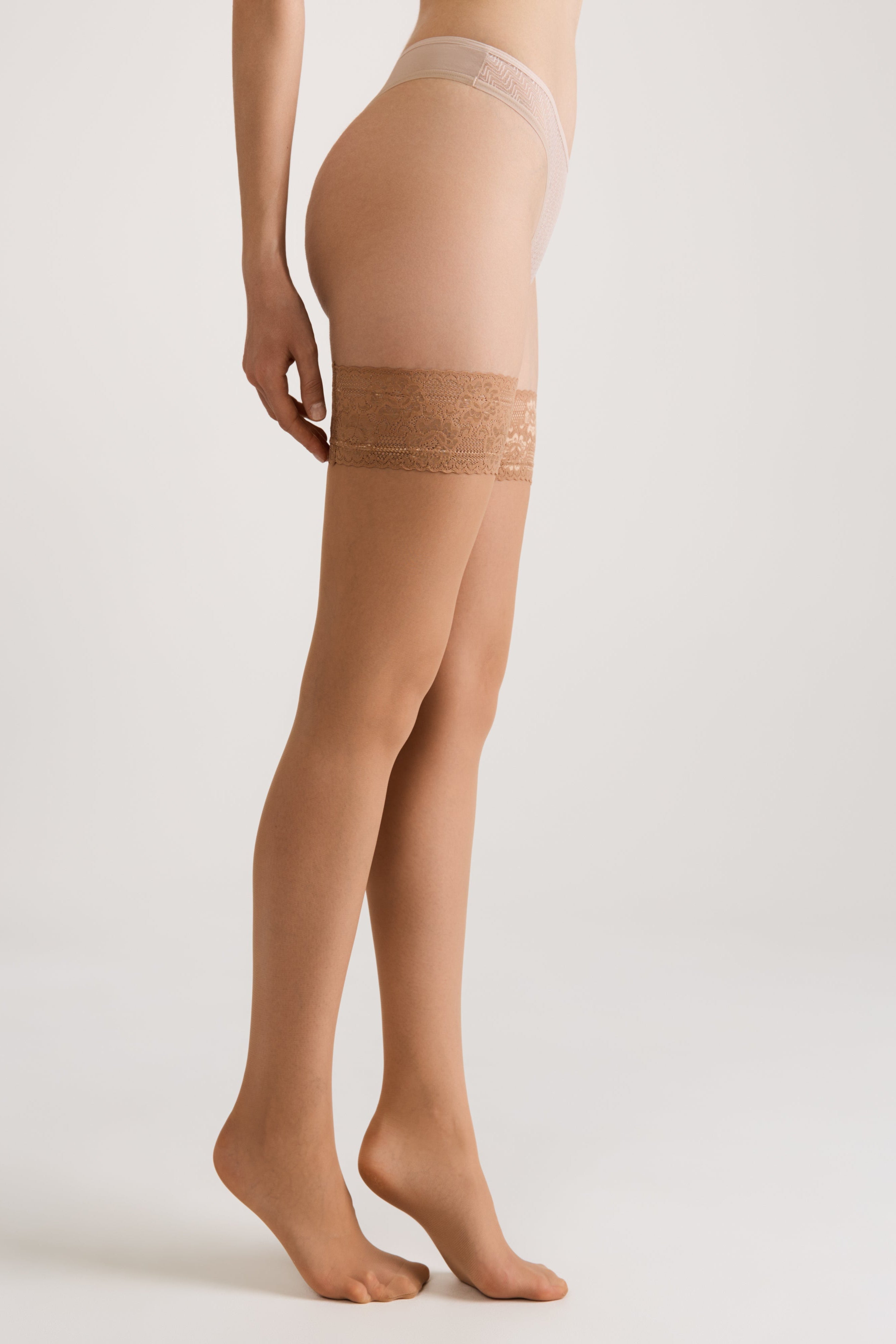 Stockings Conte Class with Silicone Lace Top 12 Den