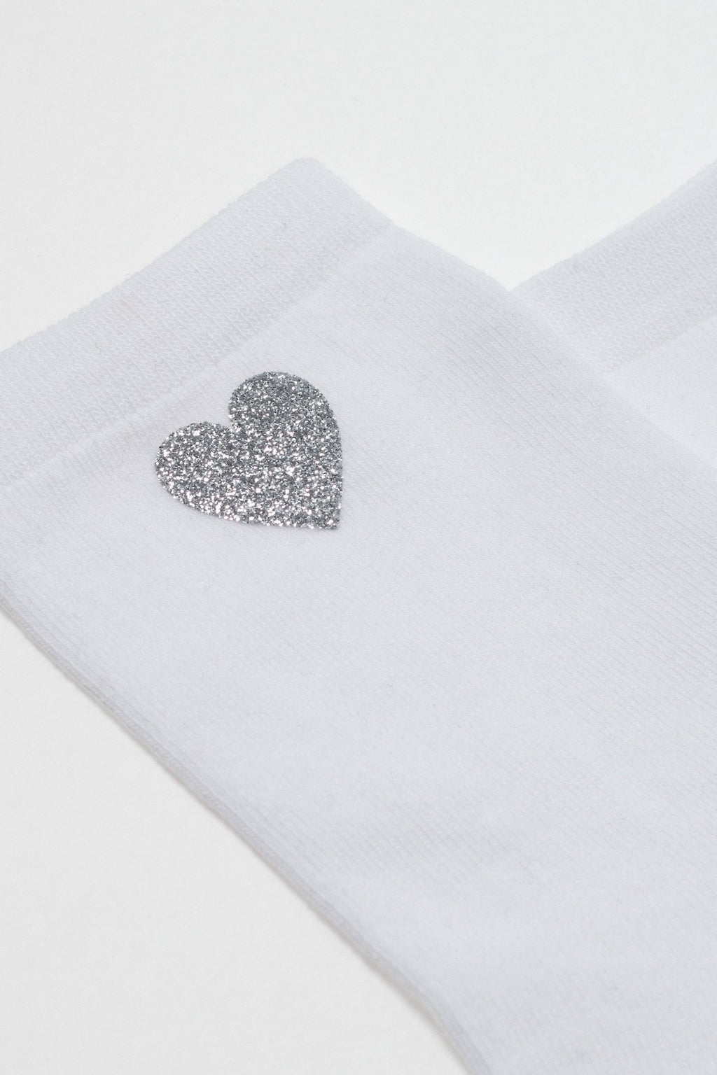 Cotton Socks Conte Classic 427 Shimmering Heart Pattern