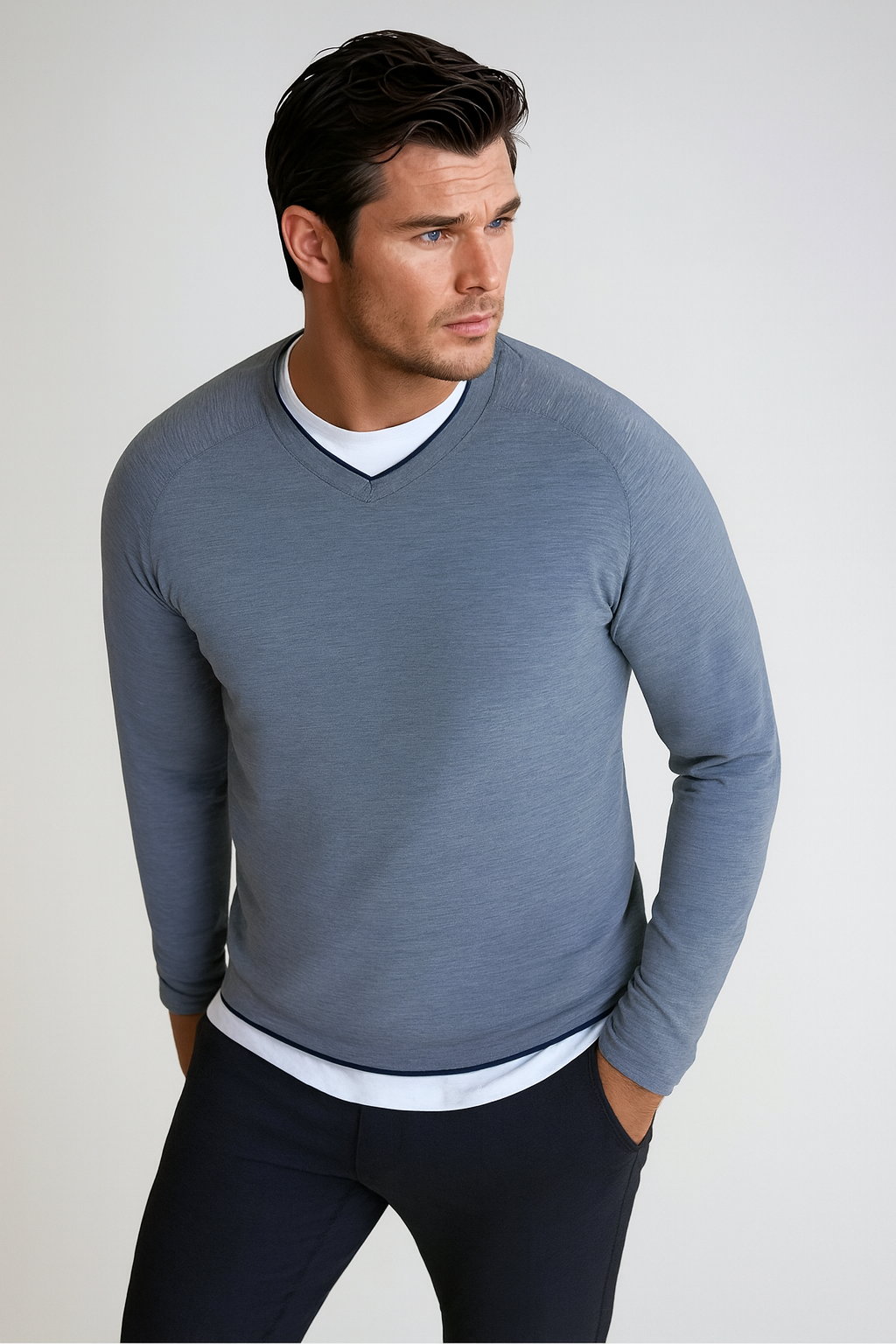 Seamless V-Neck Pullover Shirt | Midnight Blue