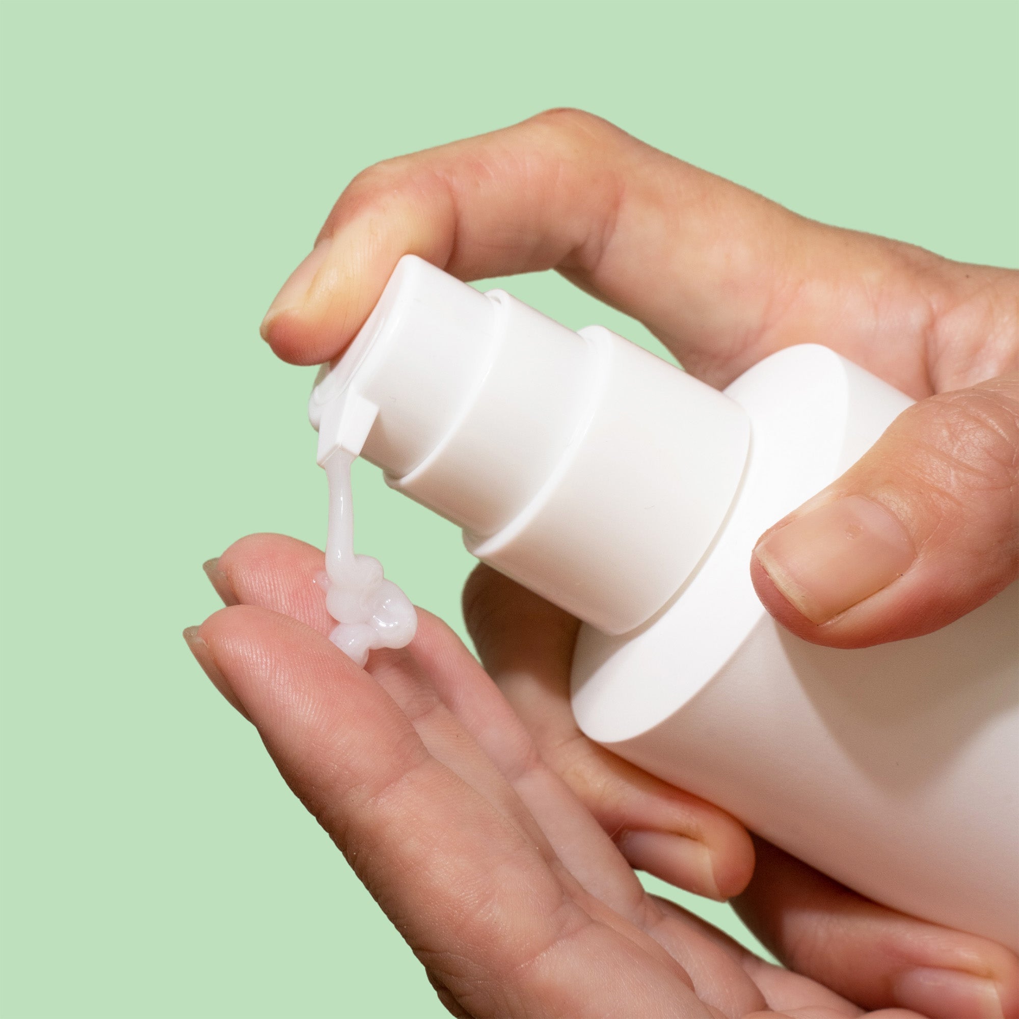Non-Drying NOURISHING Cleanser | 8.0 Oz