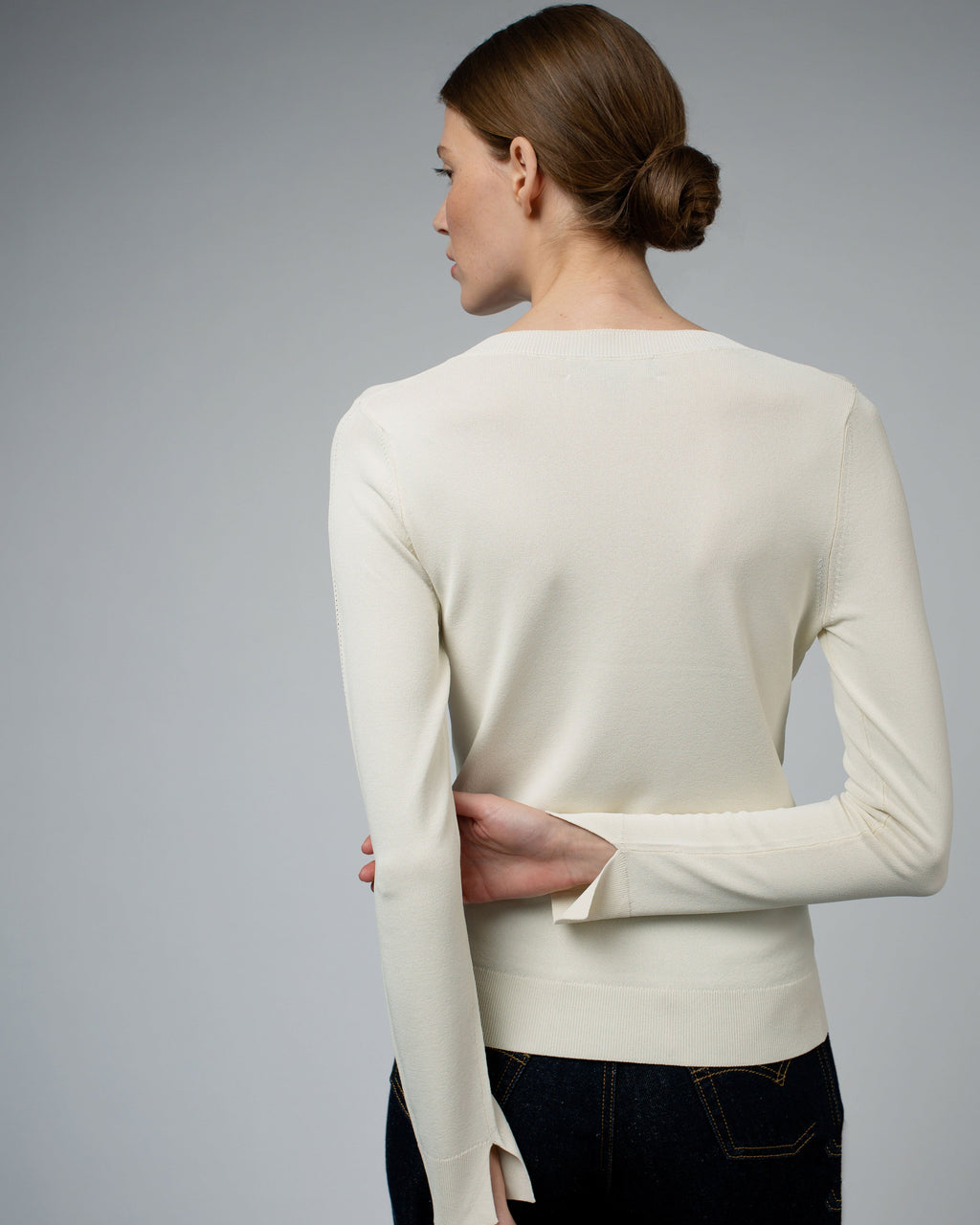Livia Long Sleeve V-Neck Viscose Sweater | Cream