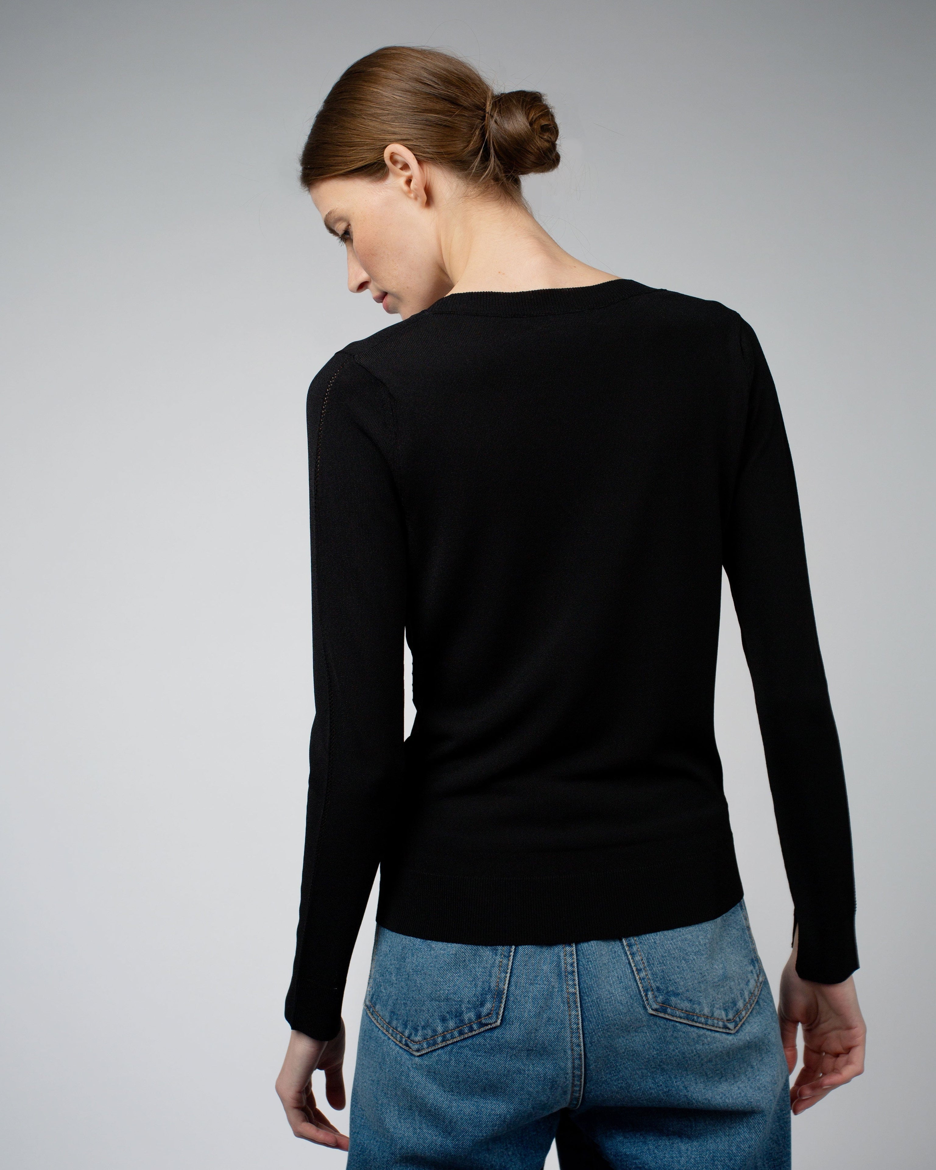 LIVIA Long Sleeve V-Neck Viscose Sweater | Black