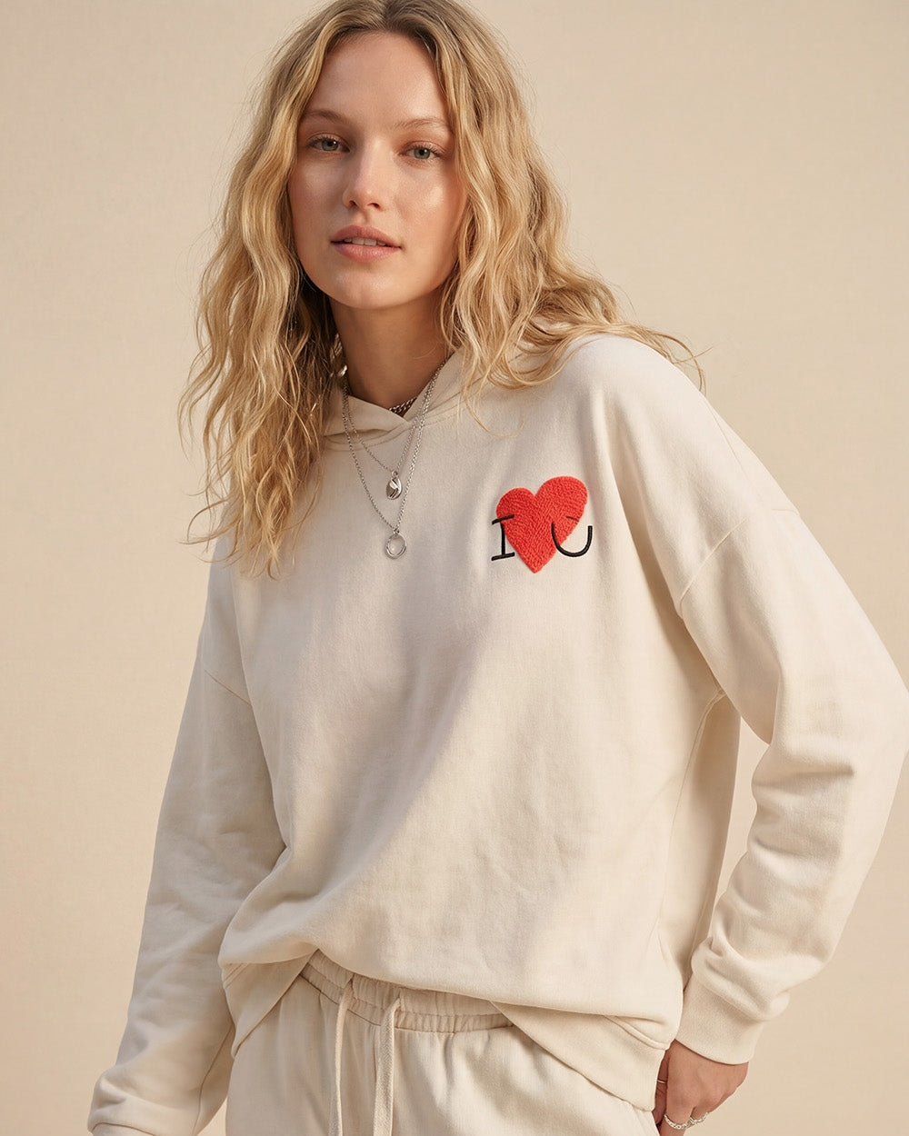 Cream Super-Soft Hoodie with Bouclé Heart Graphic