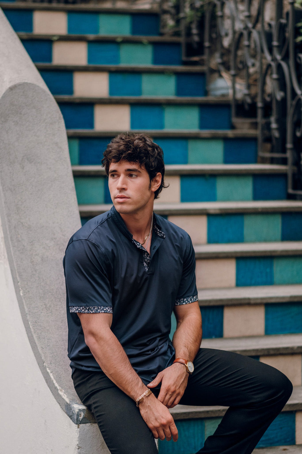 Catalyst Polo | Mantra Collar | Flora Contrast