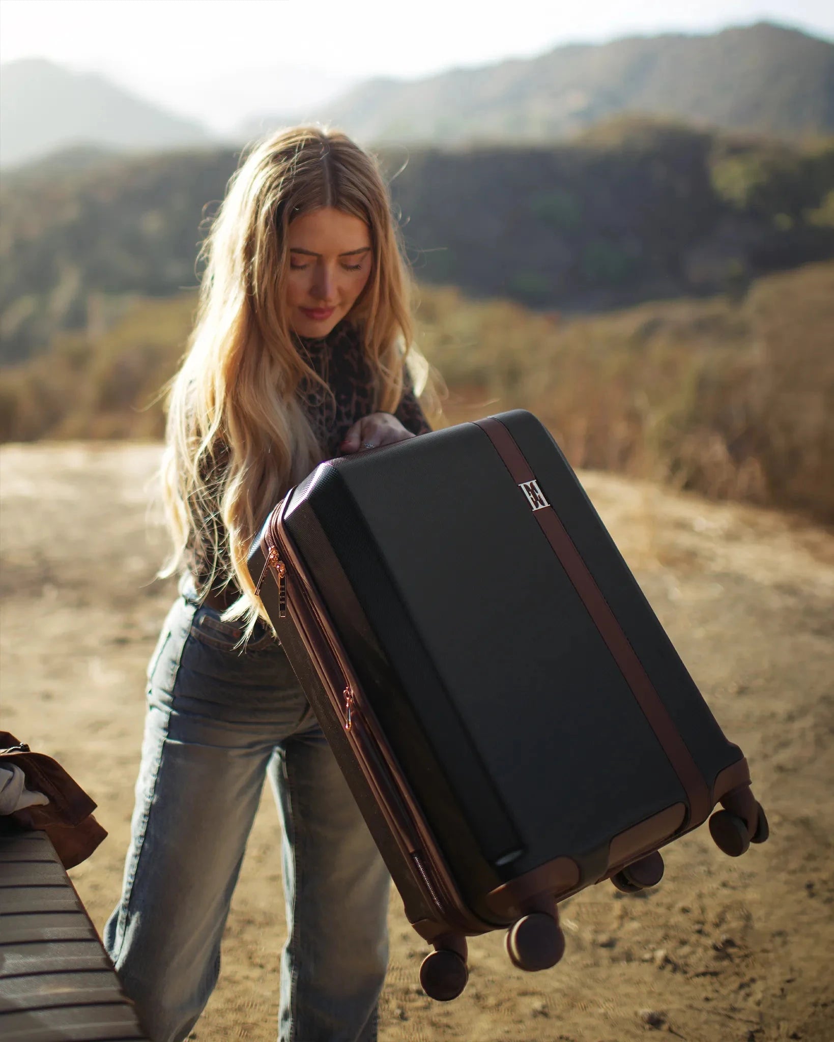 ELLE Luxe Journey Expandable 5-Piece Retro Luggage Set