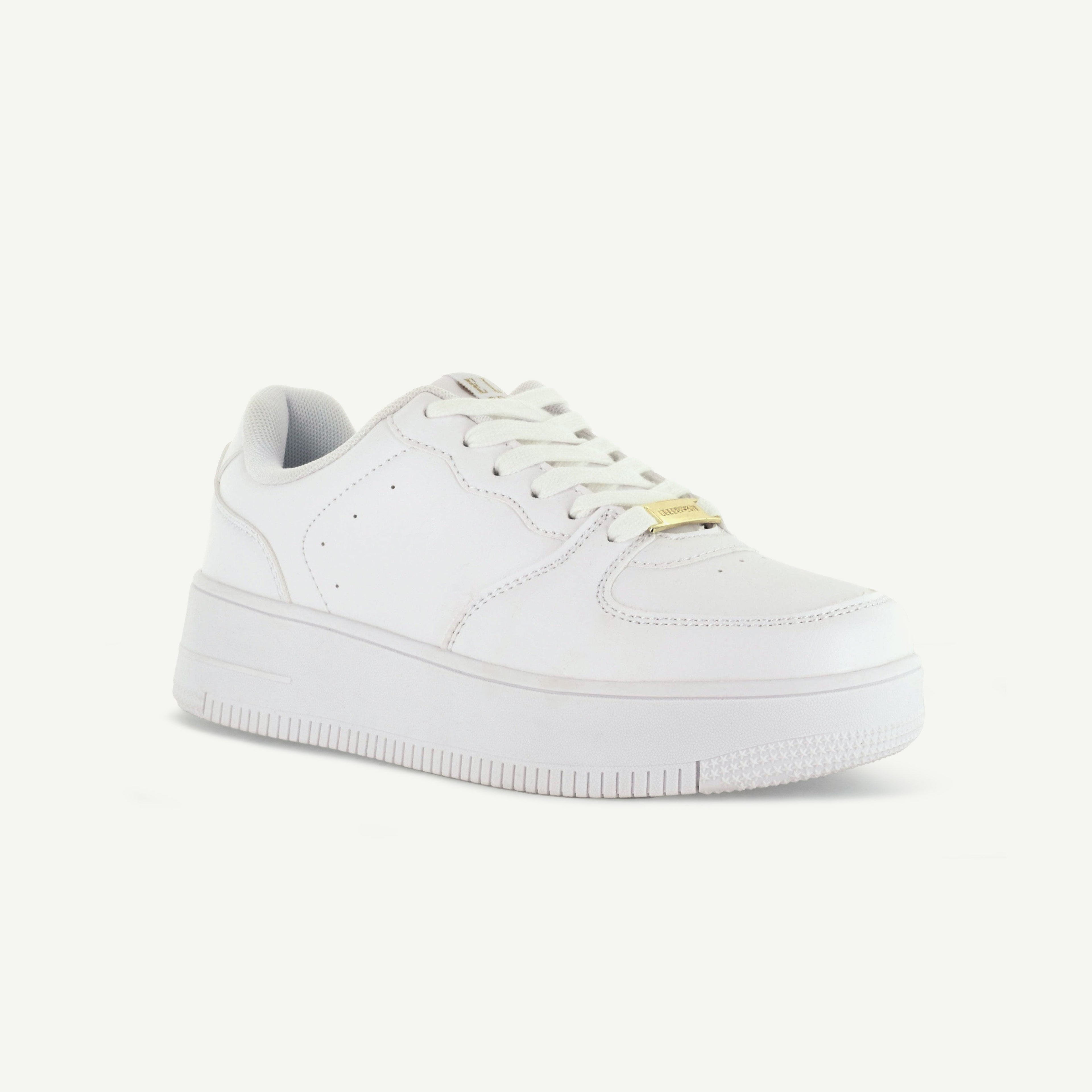 The METRO Platform Court Shoe | White
