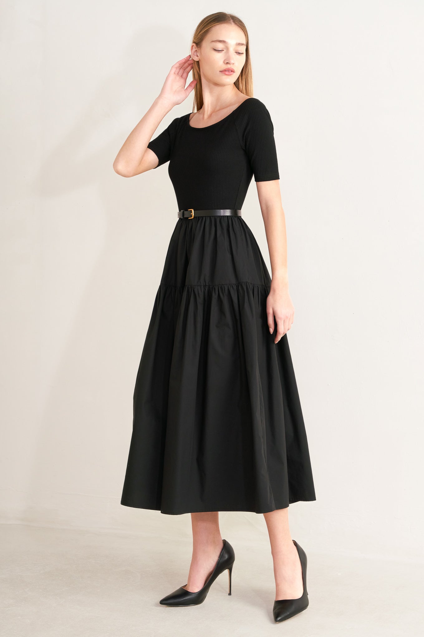 Saddle Breeze Black Midi Dress
