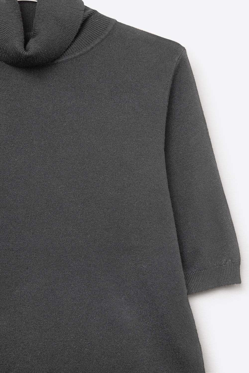 Fine Knit Sweater in Black with a High Neck and Elbow-Length Sleeves