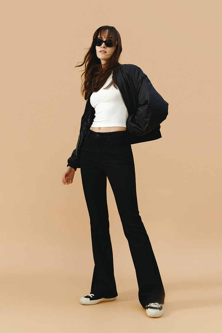 Vintage High Rise Flare LALA Jeans | HJ186