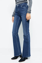Vintage High Rise Flare LALA Jeans | HJ186