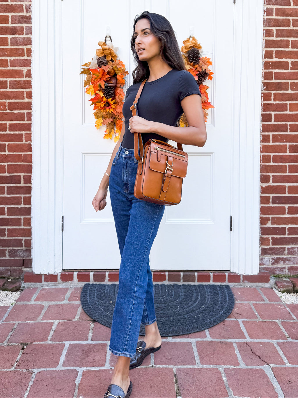 Smith & Wesson Vault Crossbody