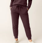 Women's  The Ease Jogger | Chestnut