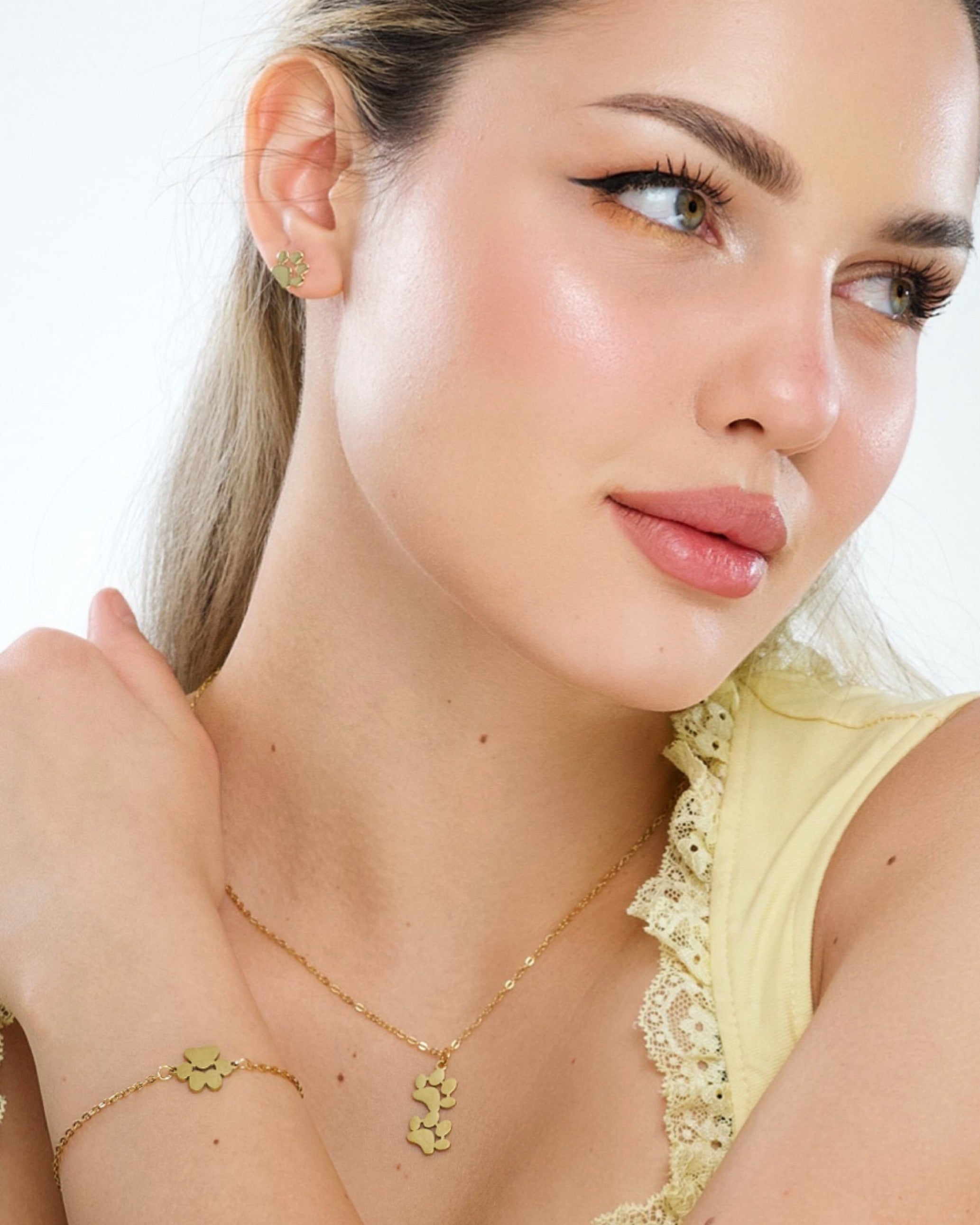 Fureverly Single Paw Print Link Chain Bracelet