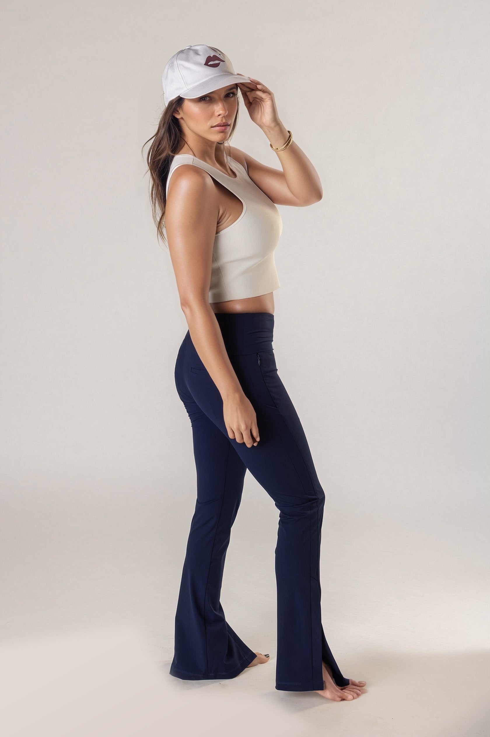 Foreplay Women’s Slim-Flare Golf Pants