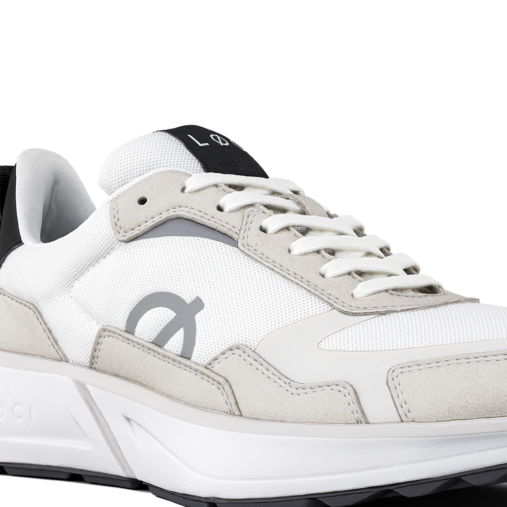 FLØ Sneaker | White & Black