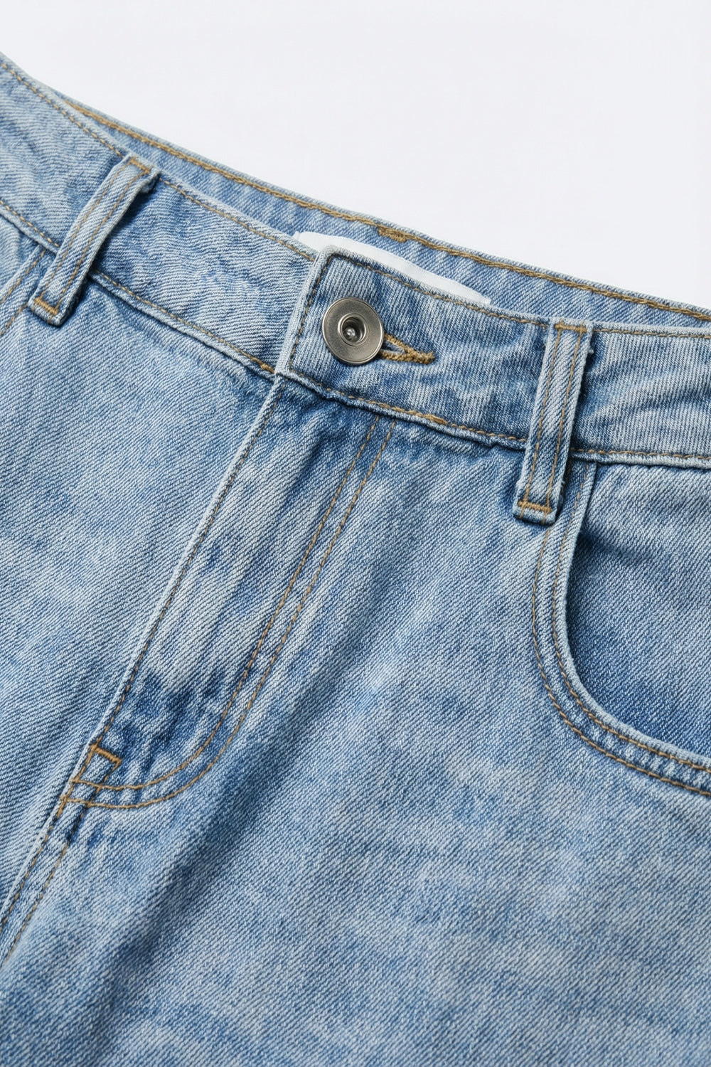 Light Wash Straight Leg Stretch Jeans with Rolled Hem