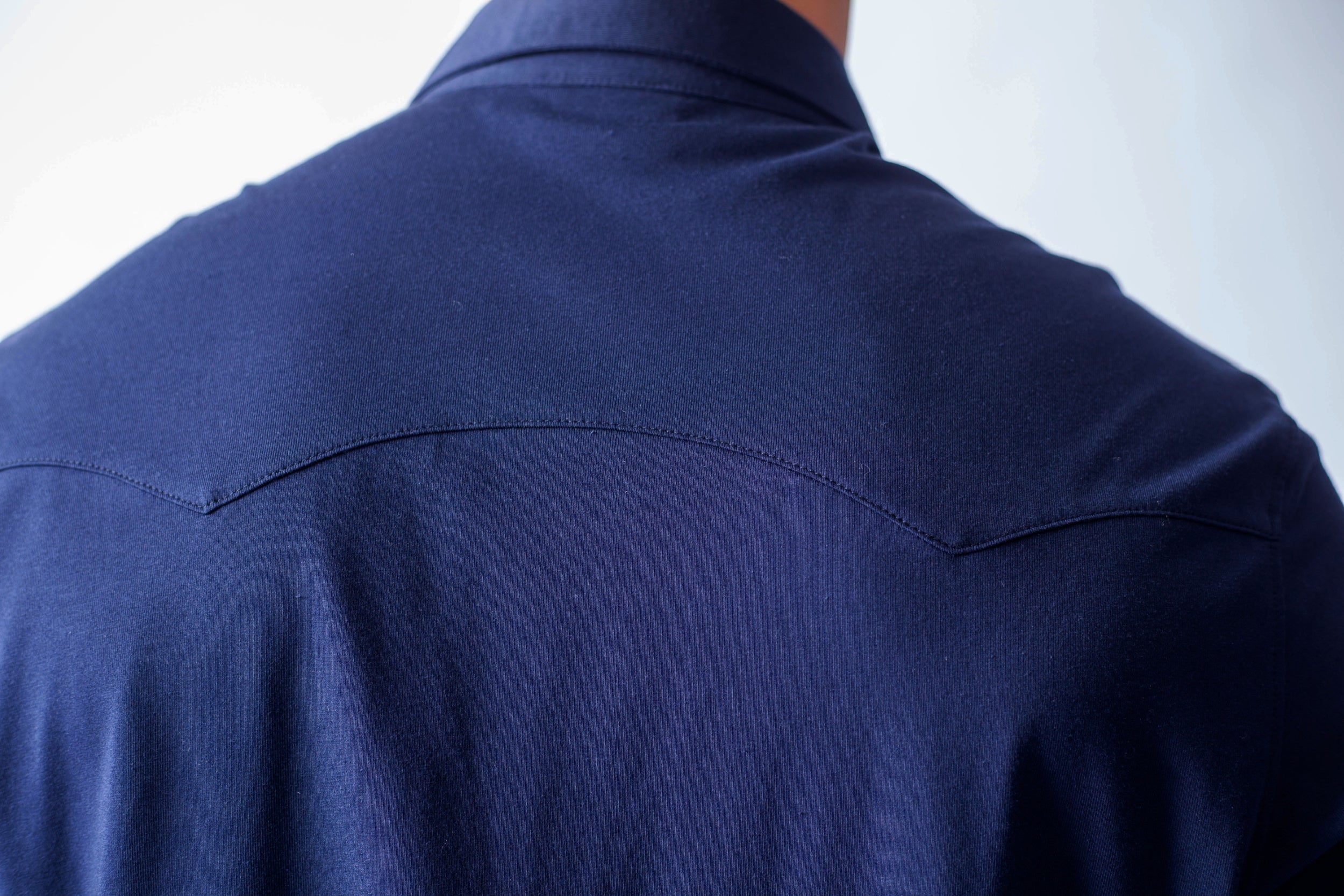 Buki’s Cinqo Western Tech Shirt | Navy