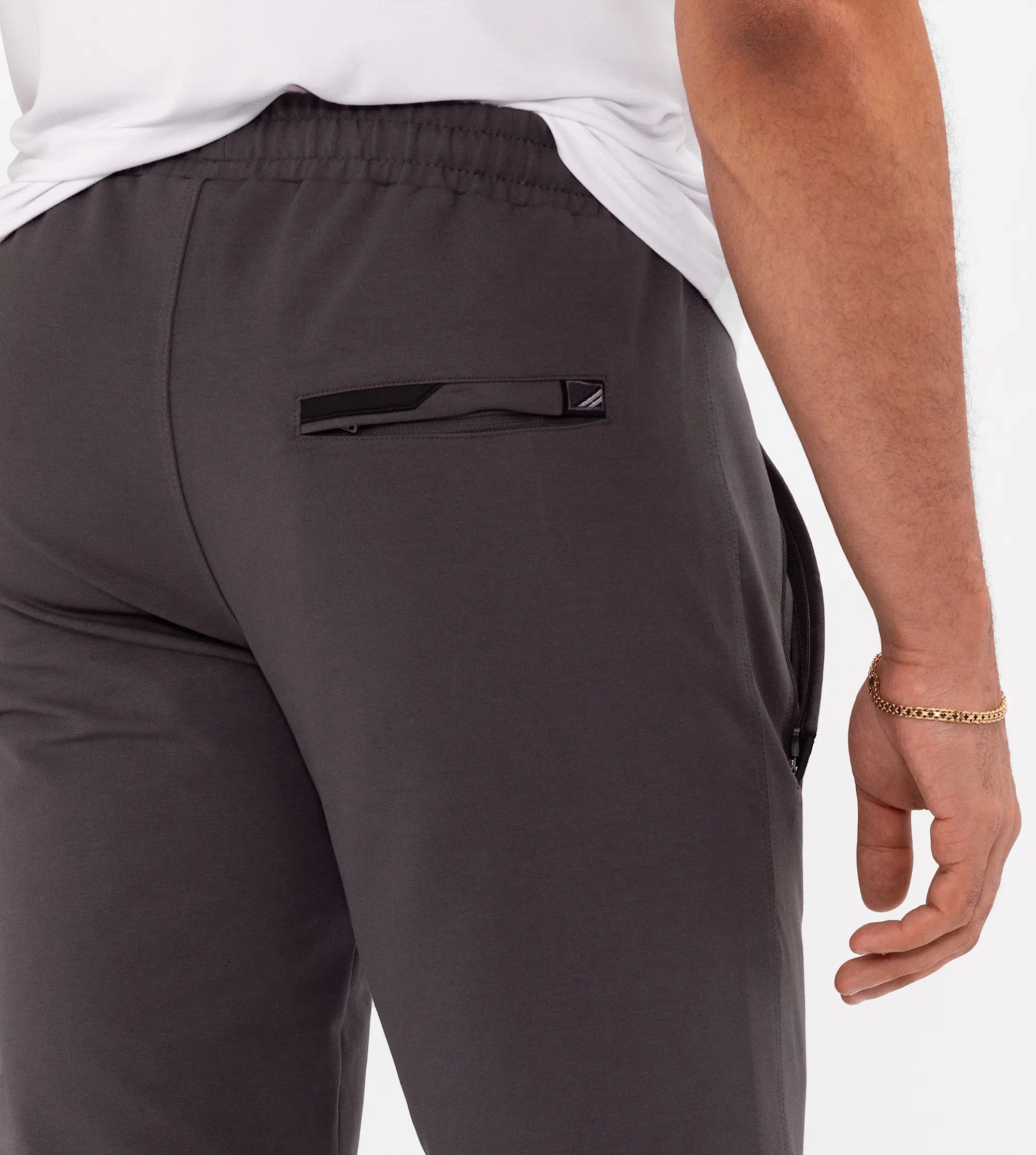 All-Day Comfort Athletic Pants Tapered | Average
