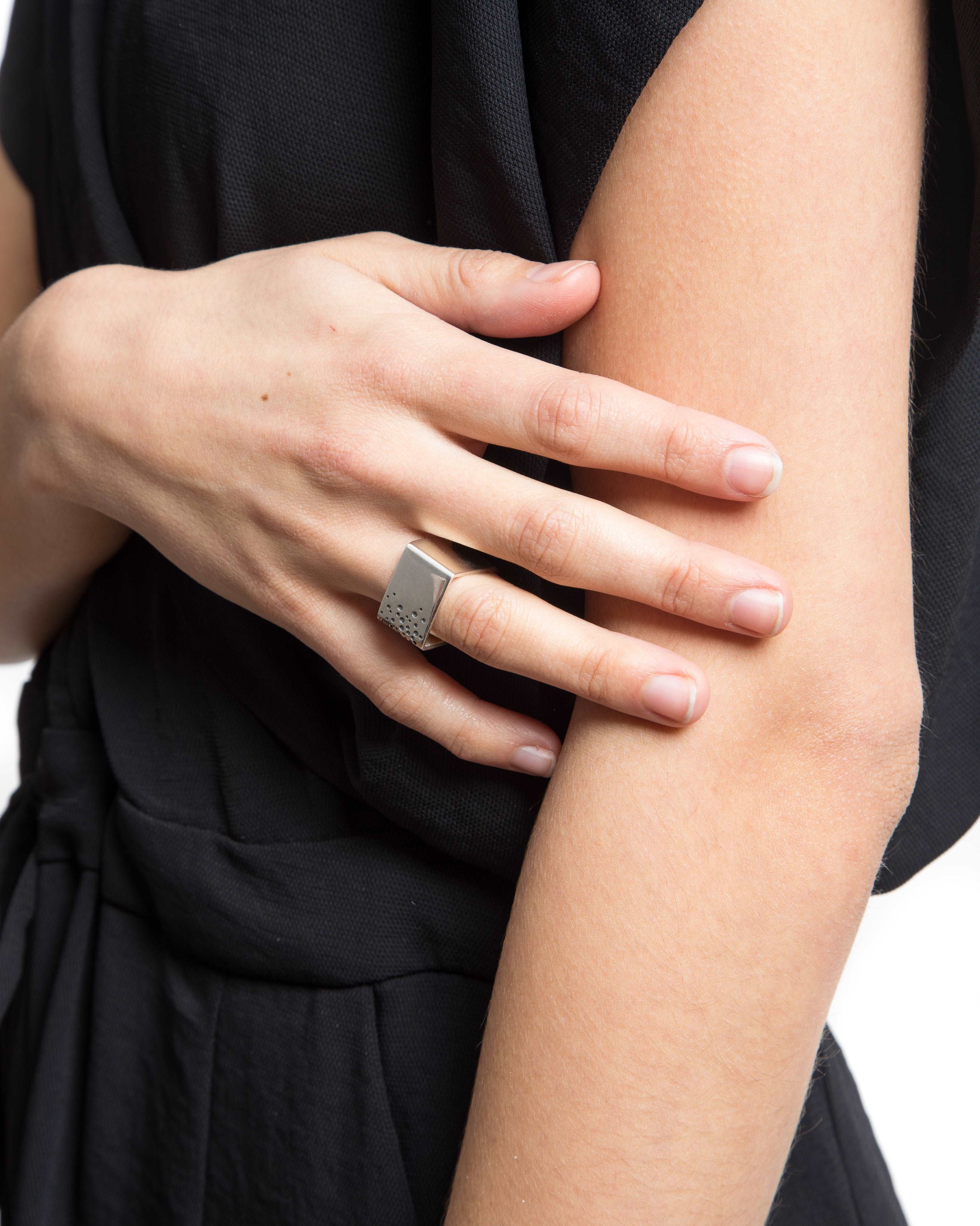 Cubo Ring