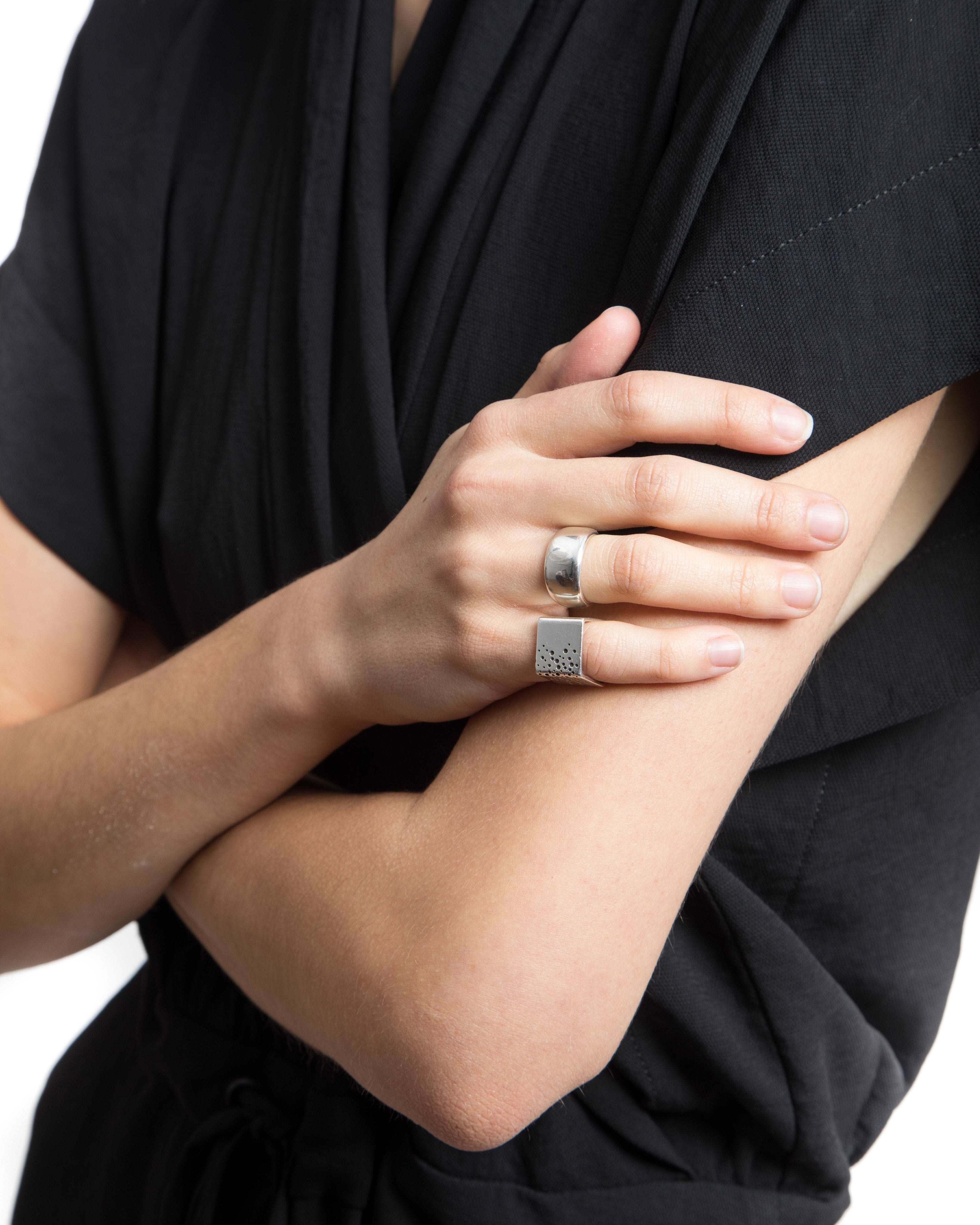 Pablo Band Ring