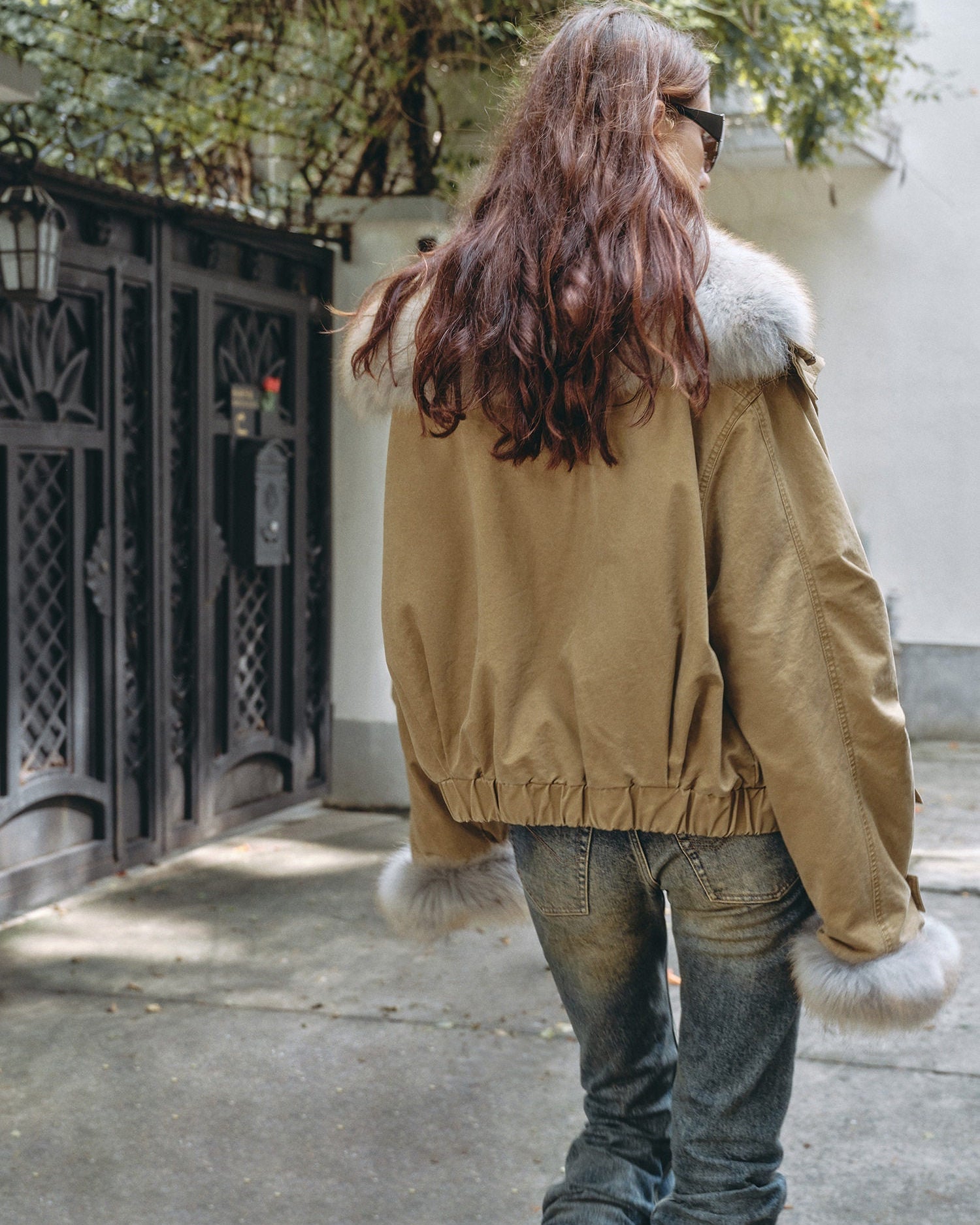 Cropped Fur Parka with Raccoon Fur Trim & Goose Down | Multi-Pocket Utility Style ‘Nordic Woods’