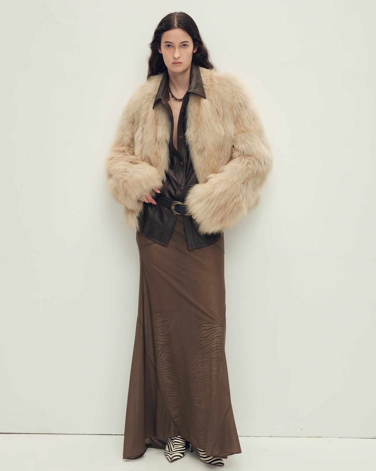 Firelady Fur Women‘s Short Fox Fur Coat | SagaFurs Crown-Grade Ombré Dyed Collar 'Chic Sister'