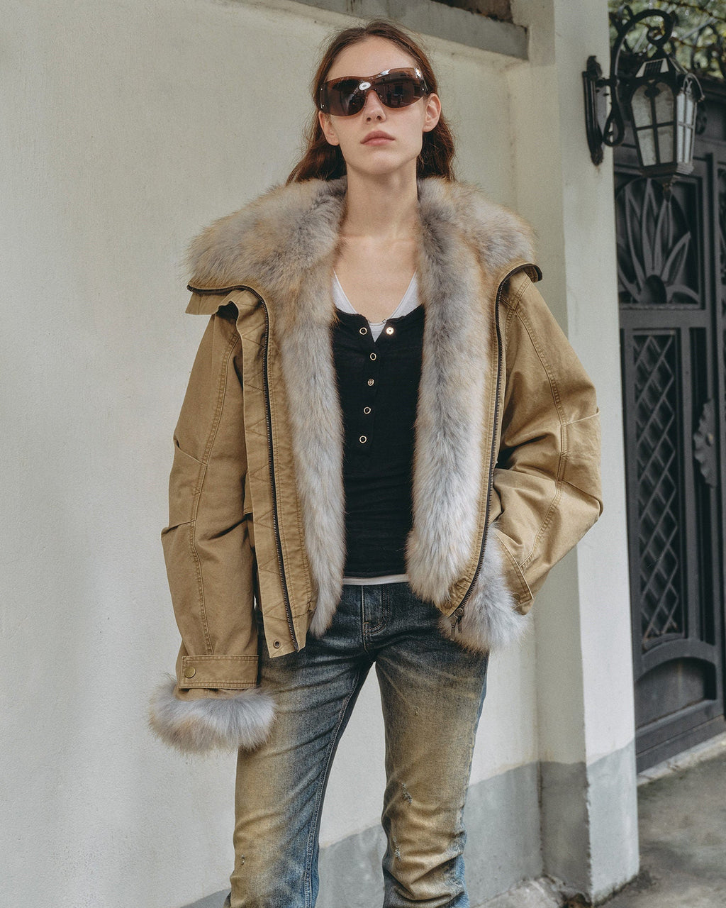 Cropped Fur Parka with Raccoon Fur Trim & Goose Down | Multi-Pocket Utility Style ‘Nordic Woods’