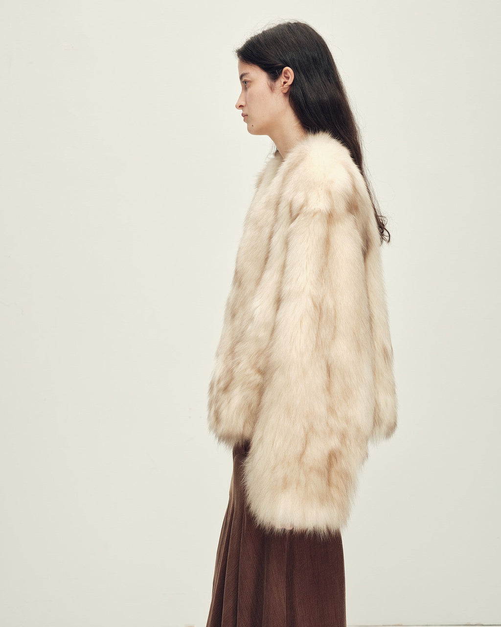 Firelady Fur Fox Fur Coat with Hand-Sprayed Ombré Finish | Saga Fur V-Neck Design ’Gone With the Wind’