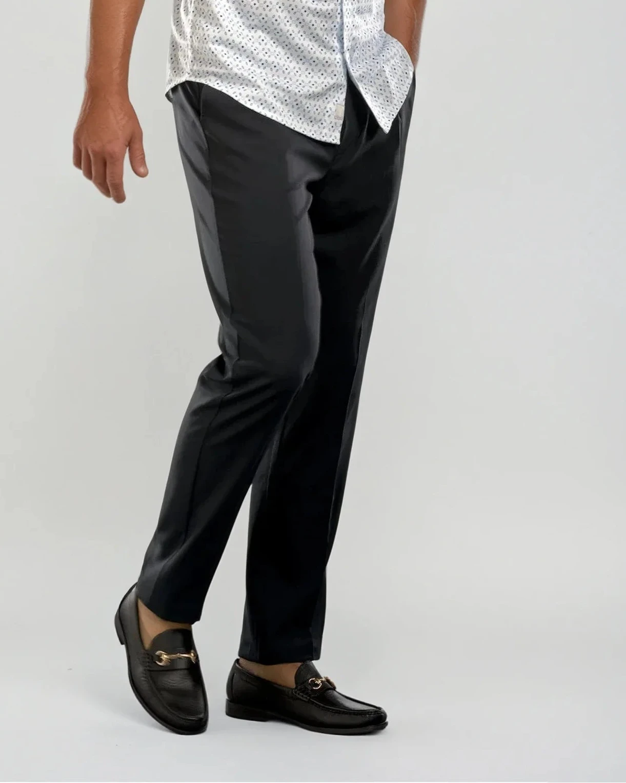Pleated Wool Trouser Pants | Navy