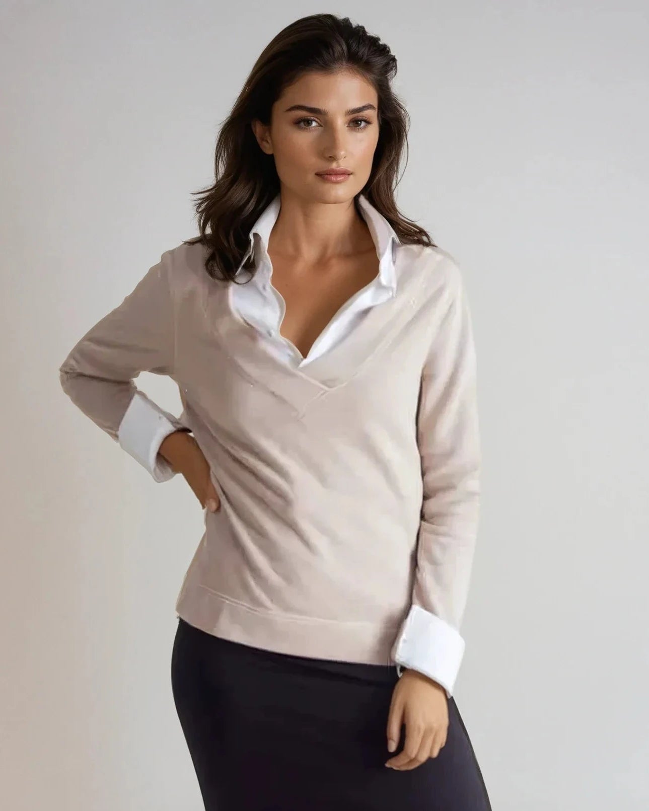 Power Vee 'Sweater' Sweatshirt | Camel