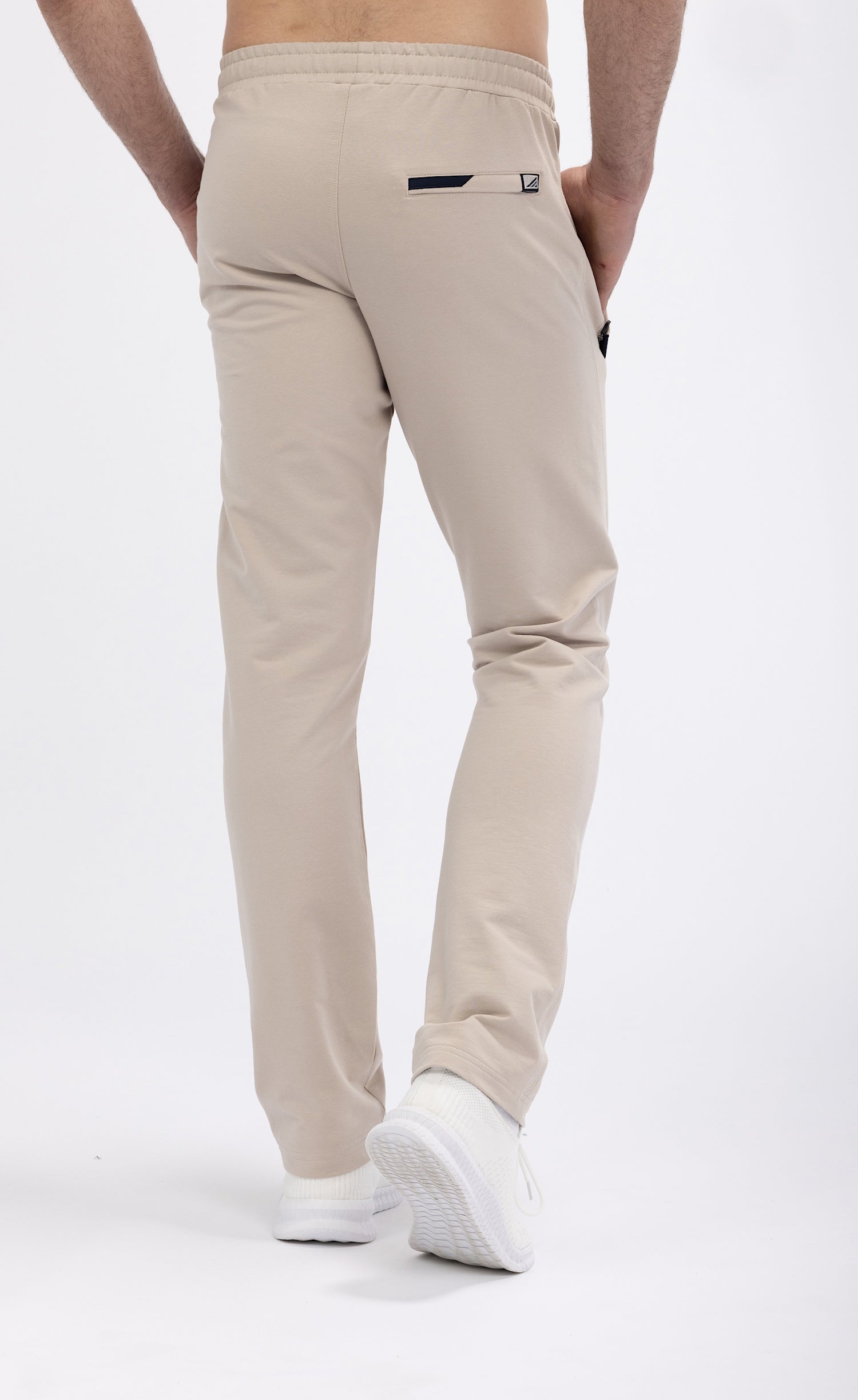 All-Day Comfort Athletic Sweatpant Straight | Average