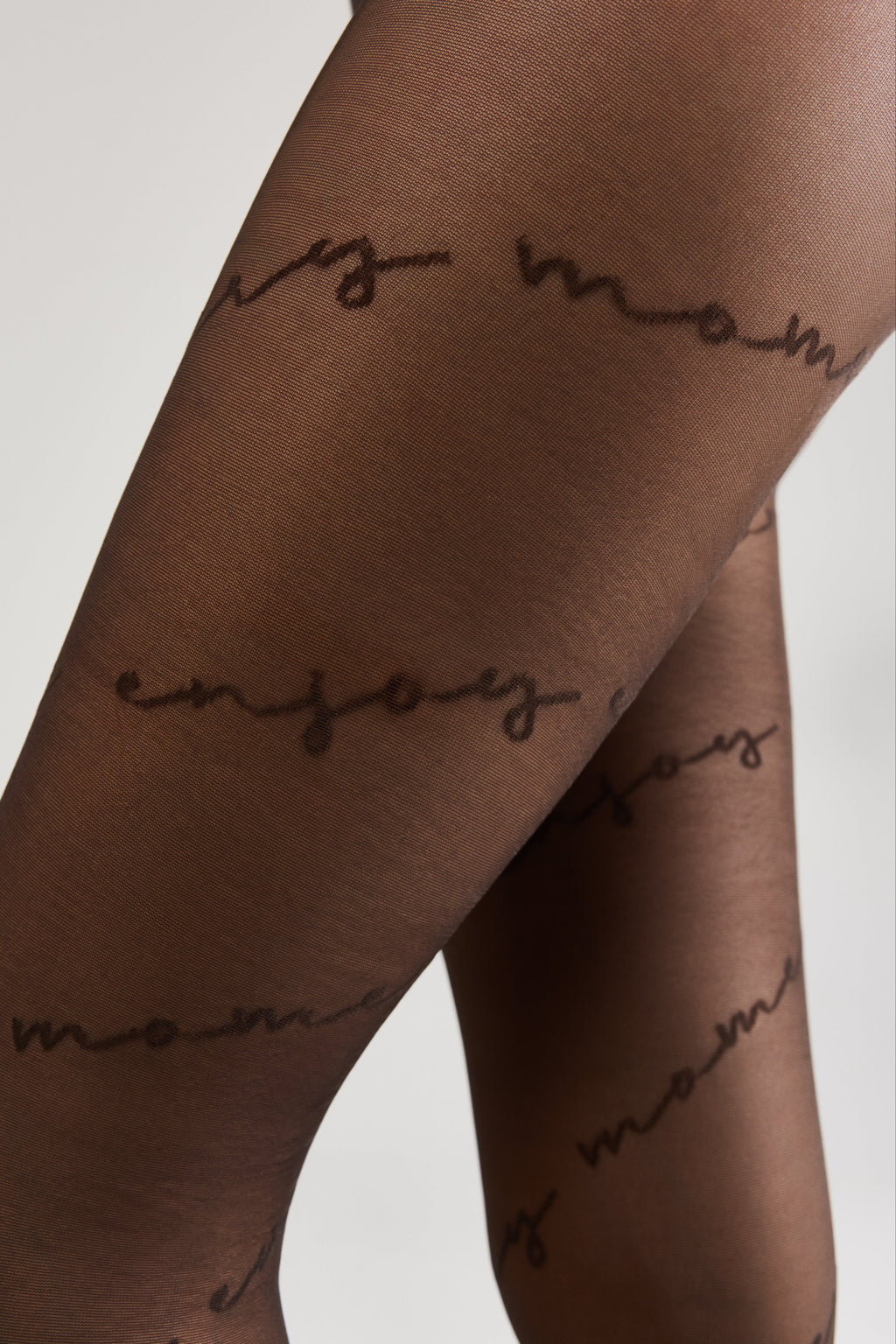Fantasy Tights Conte Sentiment Diagonal Inscriptions
